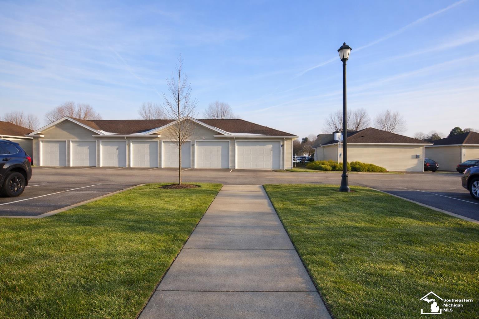 884 Plum Park Drive UNIT&nbsp;3, Monroe, MI, 48161