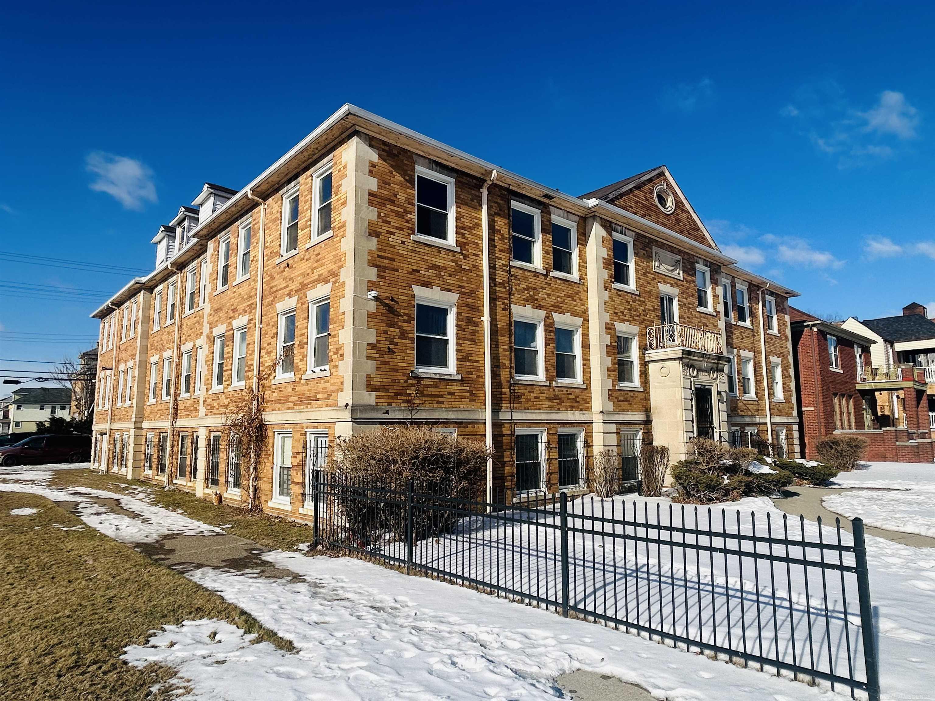 10101 Cadieux Road, Detroit, MI, 48224