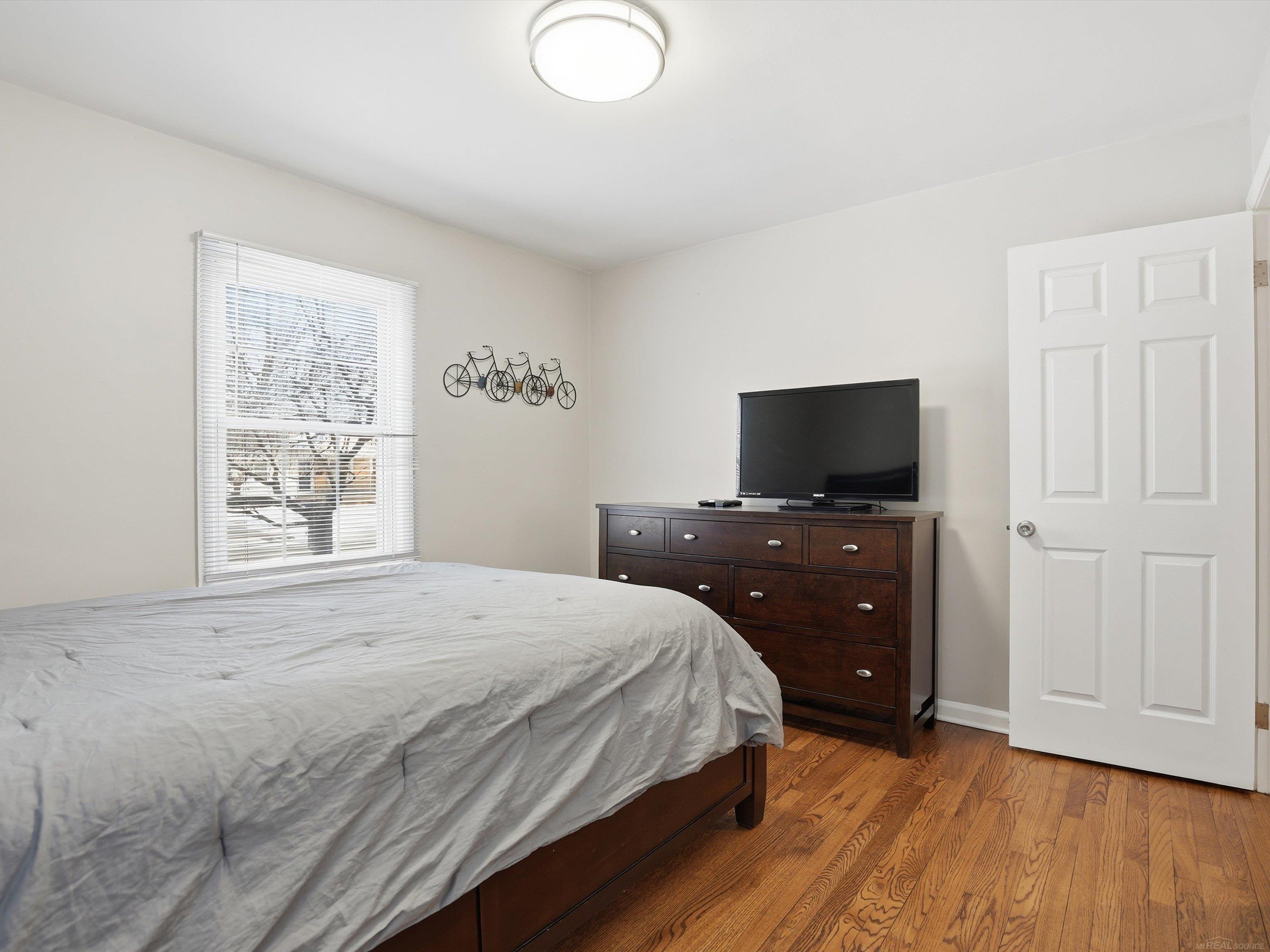 Royal Oak, MI, 48073