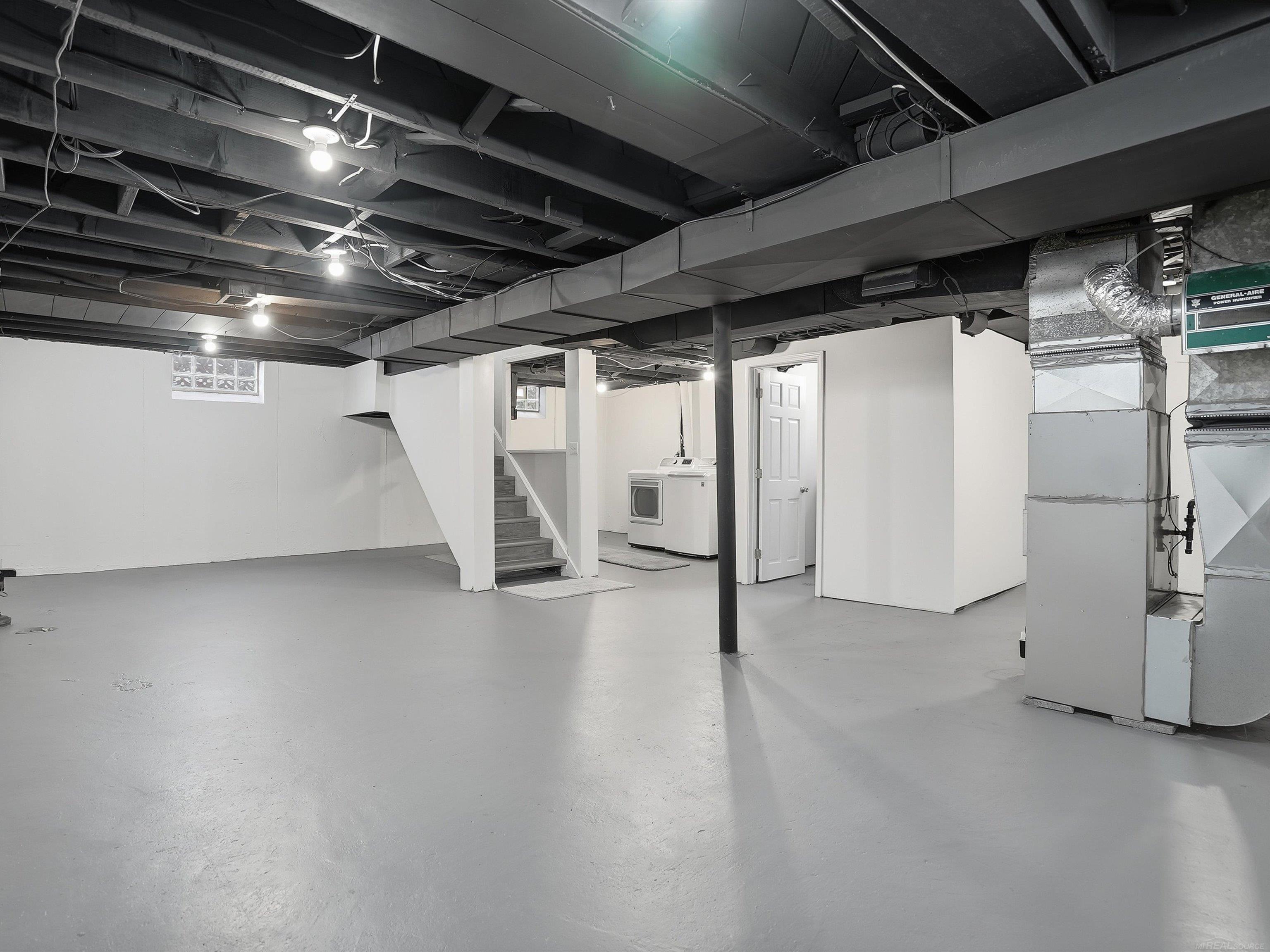 Royal Oak, MI, 48073