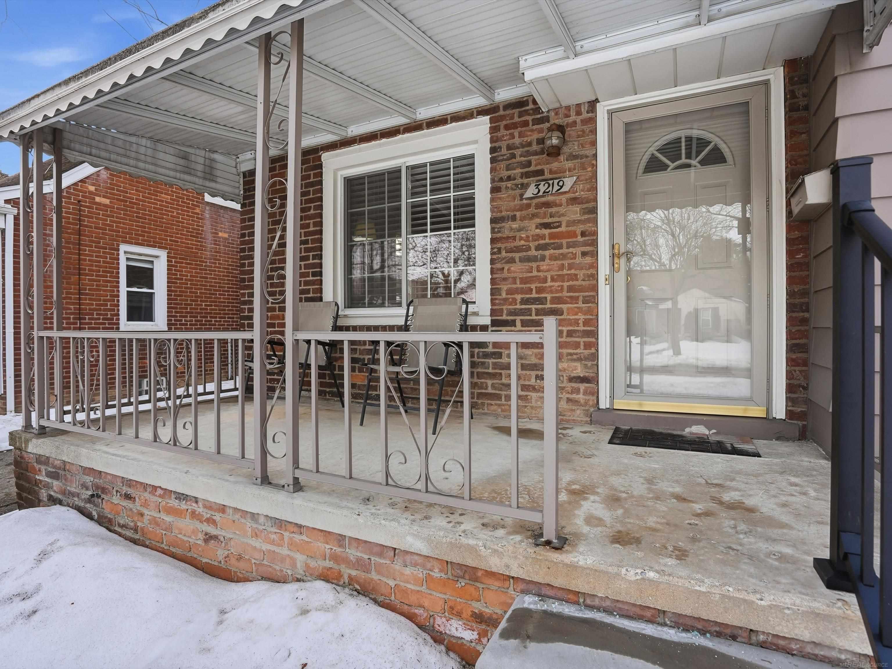 Royal Oak, MI, 48073