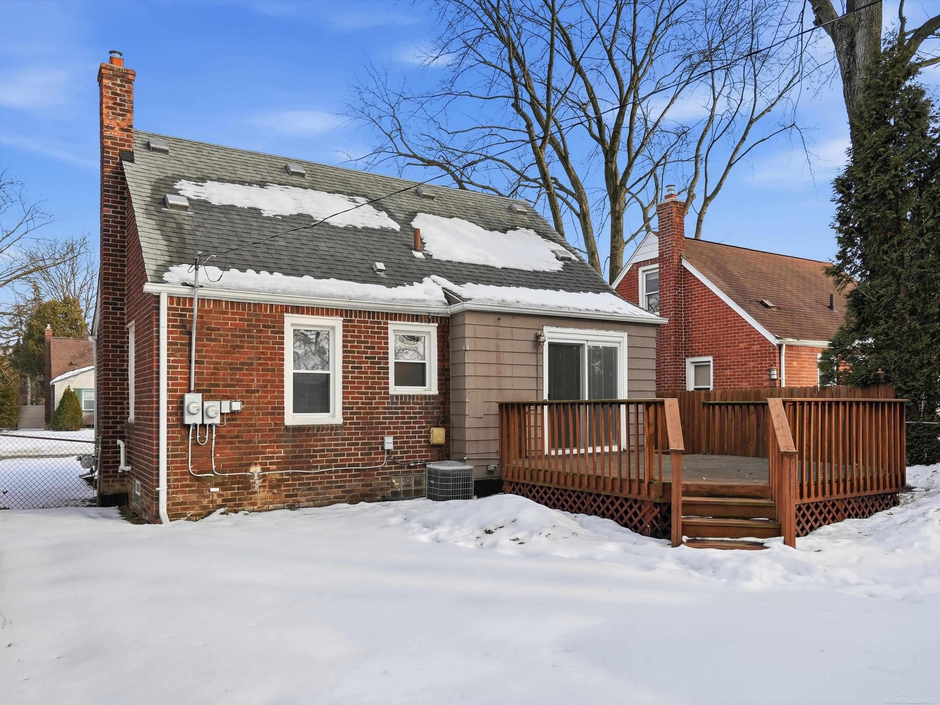 Royal Oak, MI, 48073