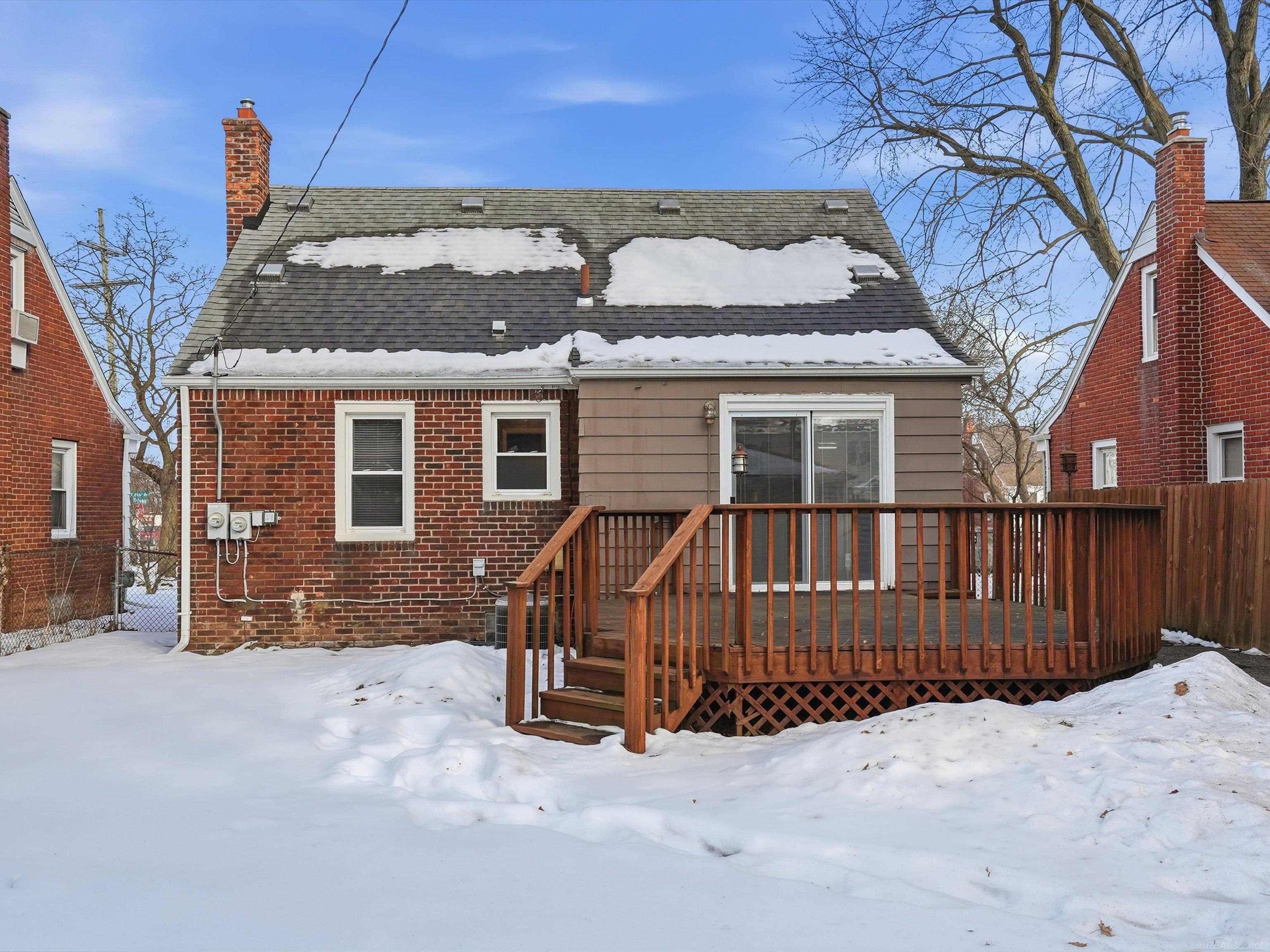 Royal Oak, MI, 48073