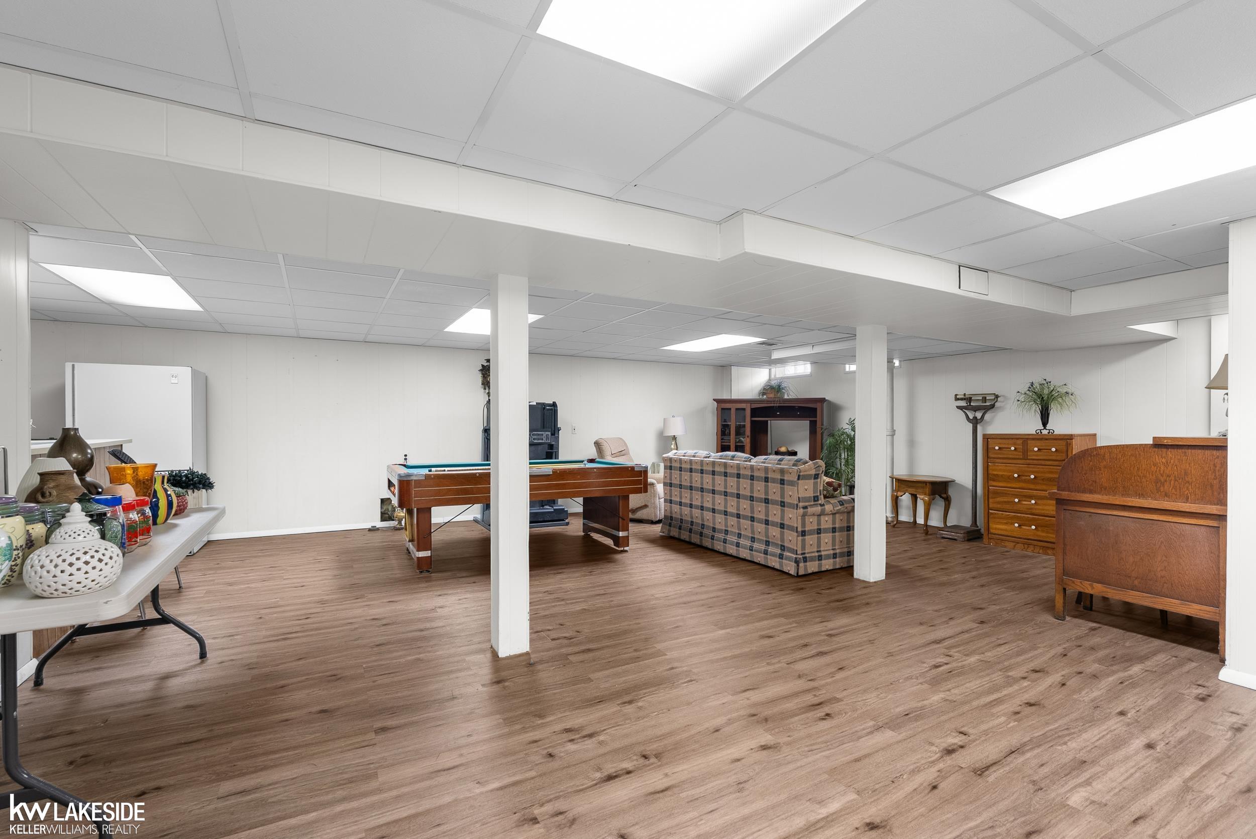 Saint Clair Shores, MI, 48082