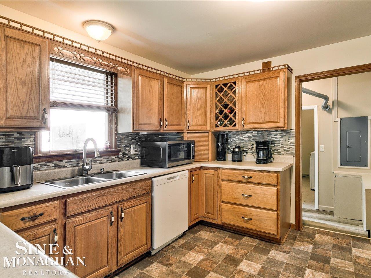 7205 Dogwood Avenue, Lexington, MI, 48450