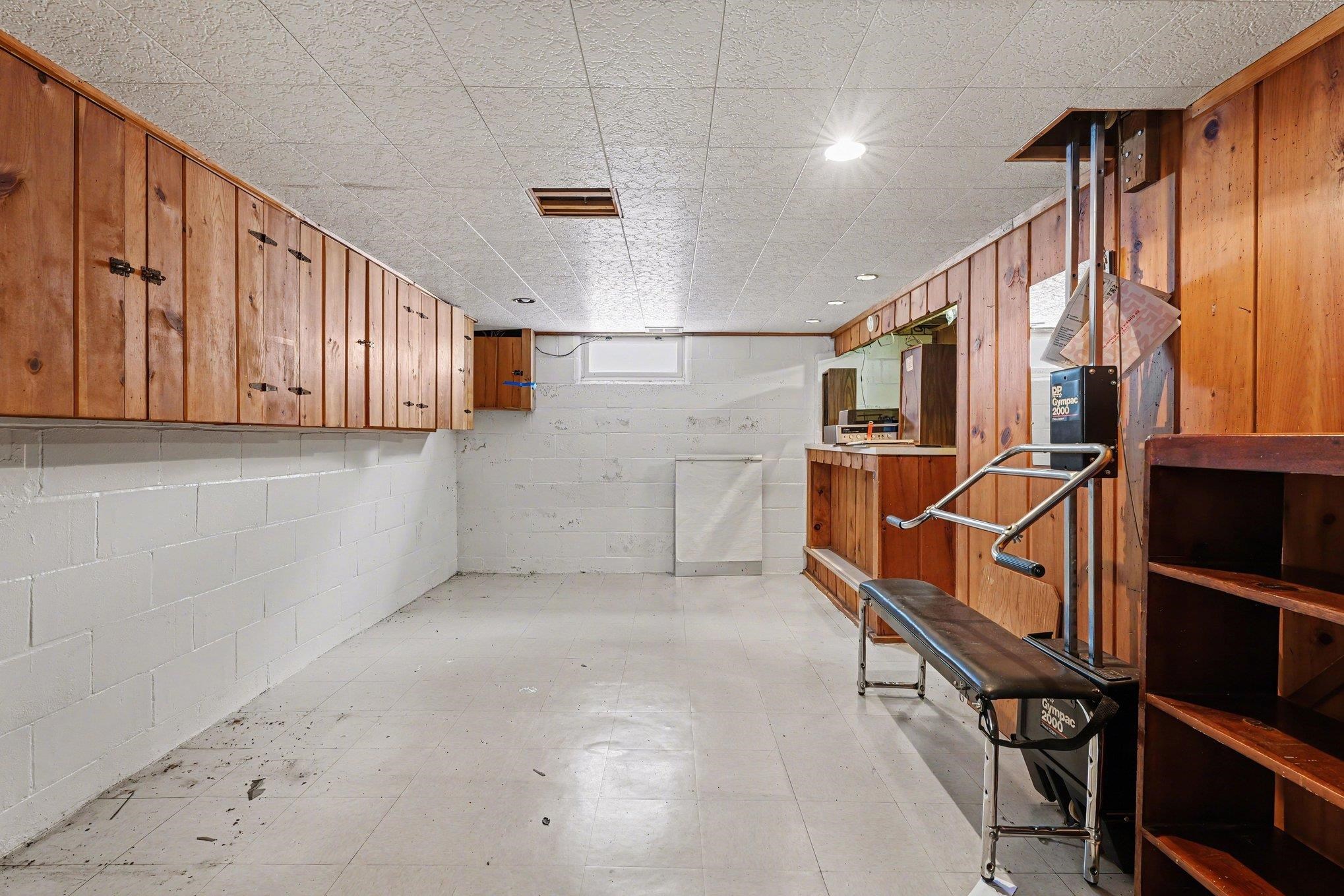 225 Lagoon Beach Drive, Bay City, MI, 48706