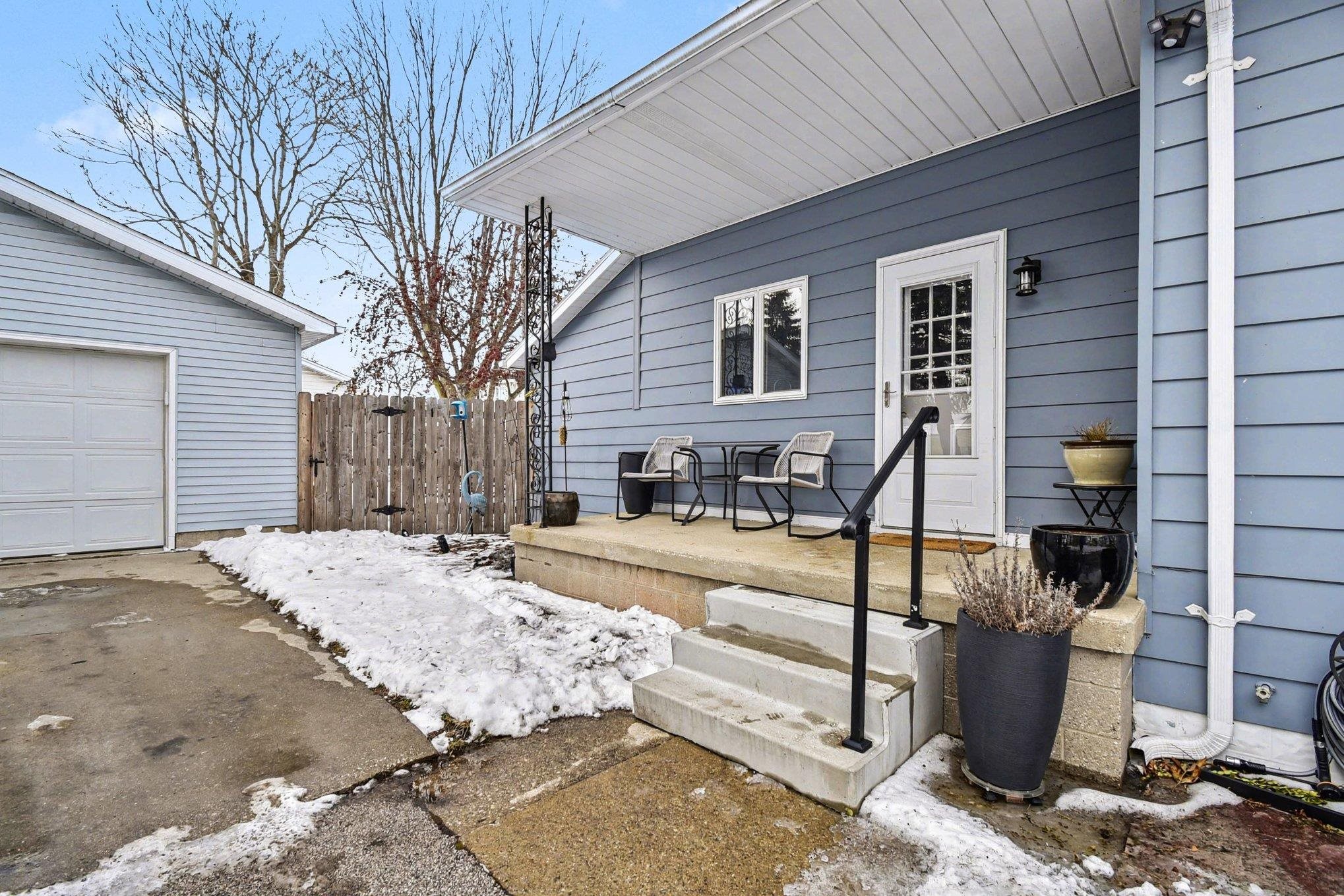 Bay City, MI, 48706