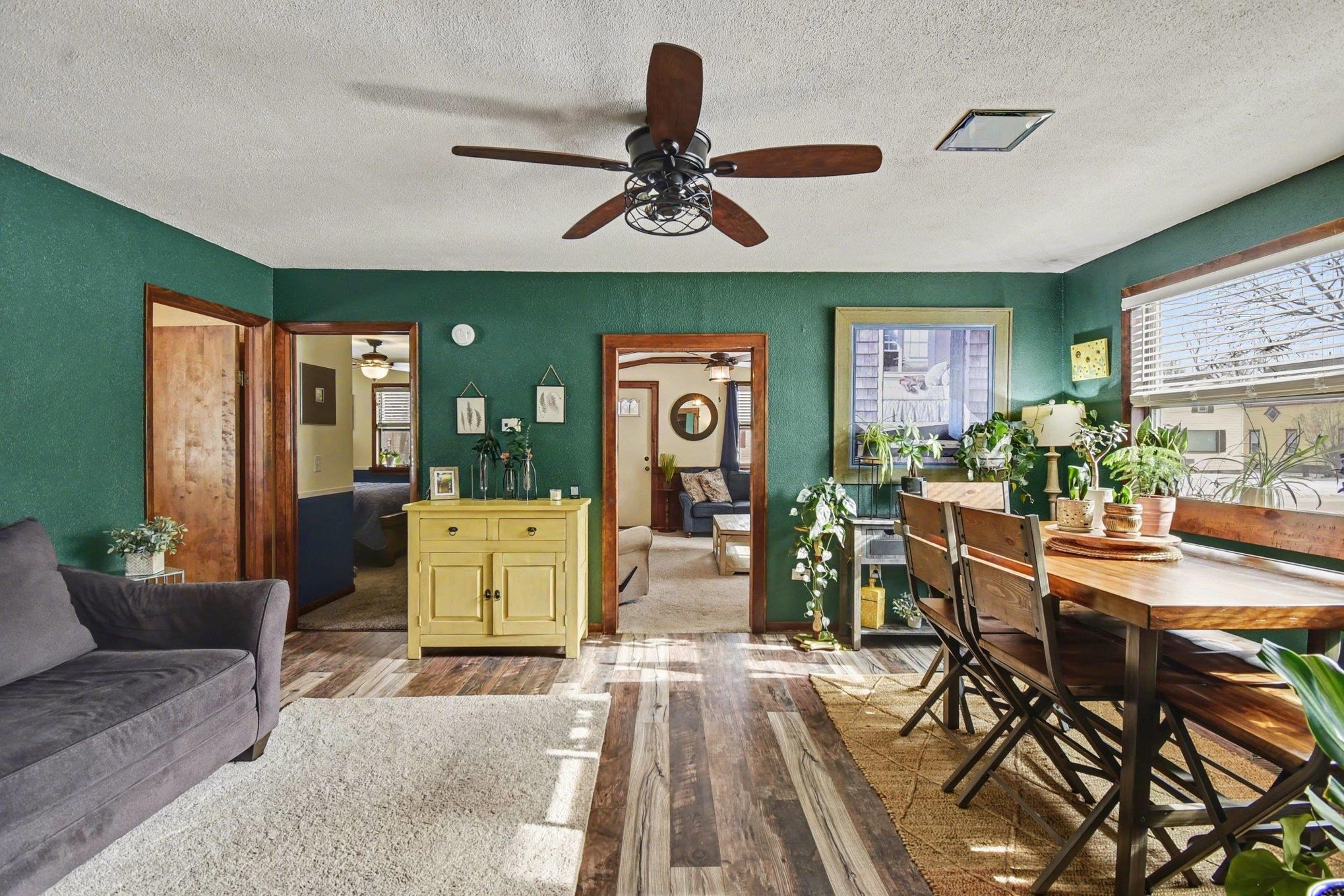 Bay City, MI, 48706