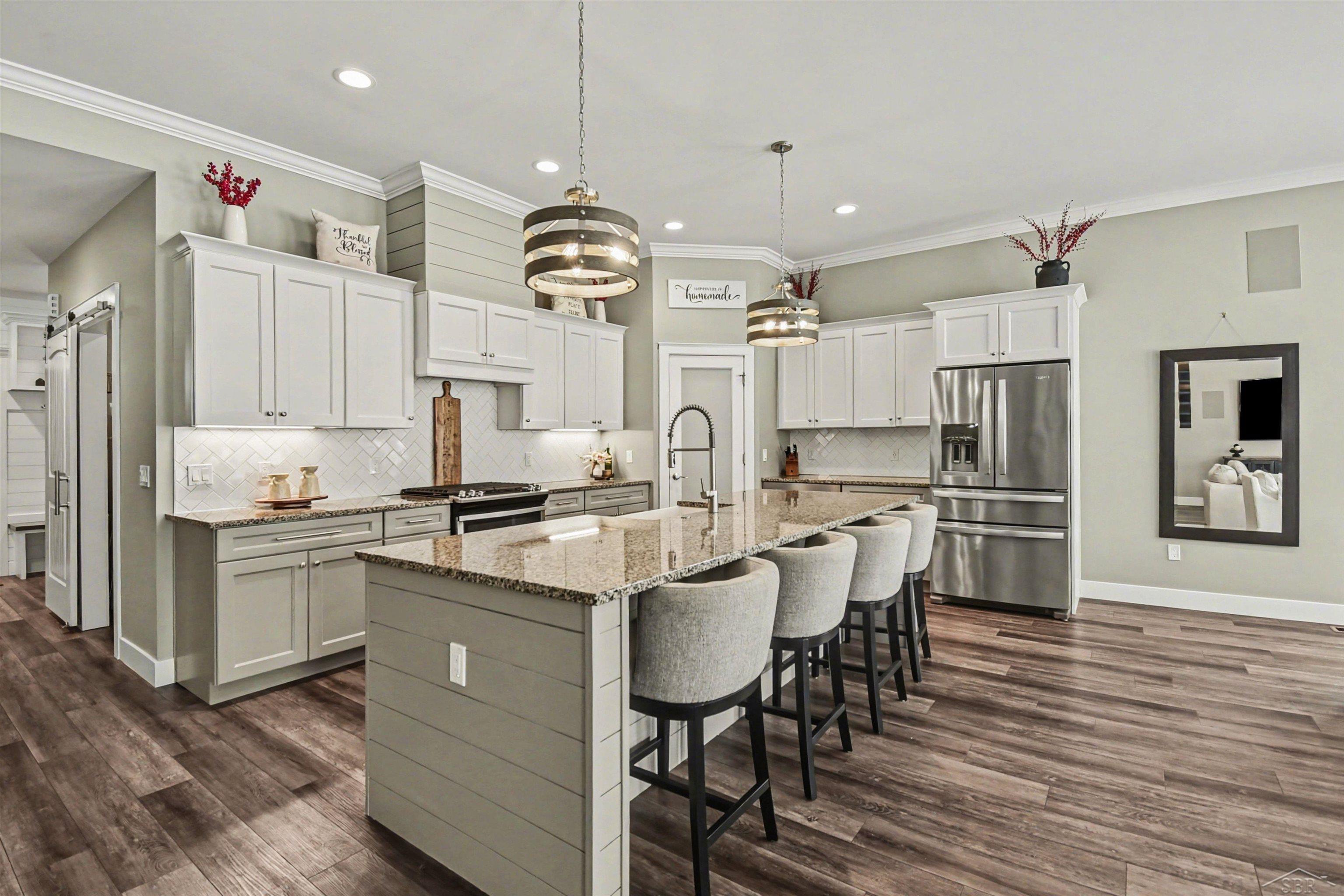 1st image of 8674 Oakhill Dr, Freeland, MI 48623 | MLS# 61050199341