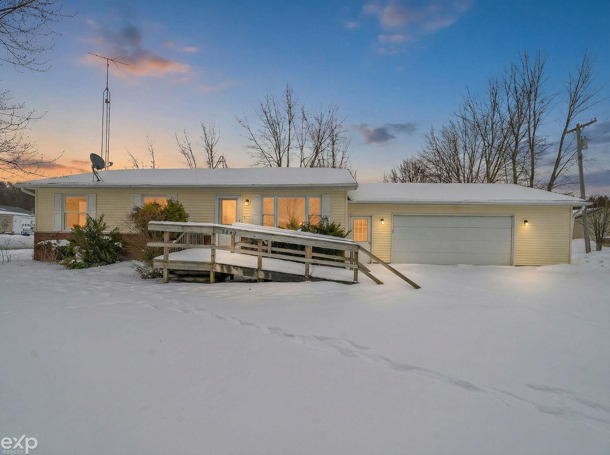 Homes for sale in Worth Twp, MI | 5840 Mortimer Line Rd, Worth Twp, MI 48422 | MLS# 50199354