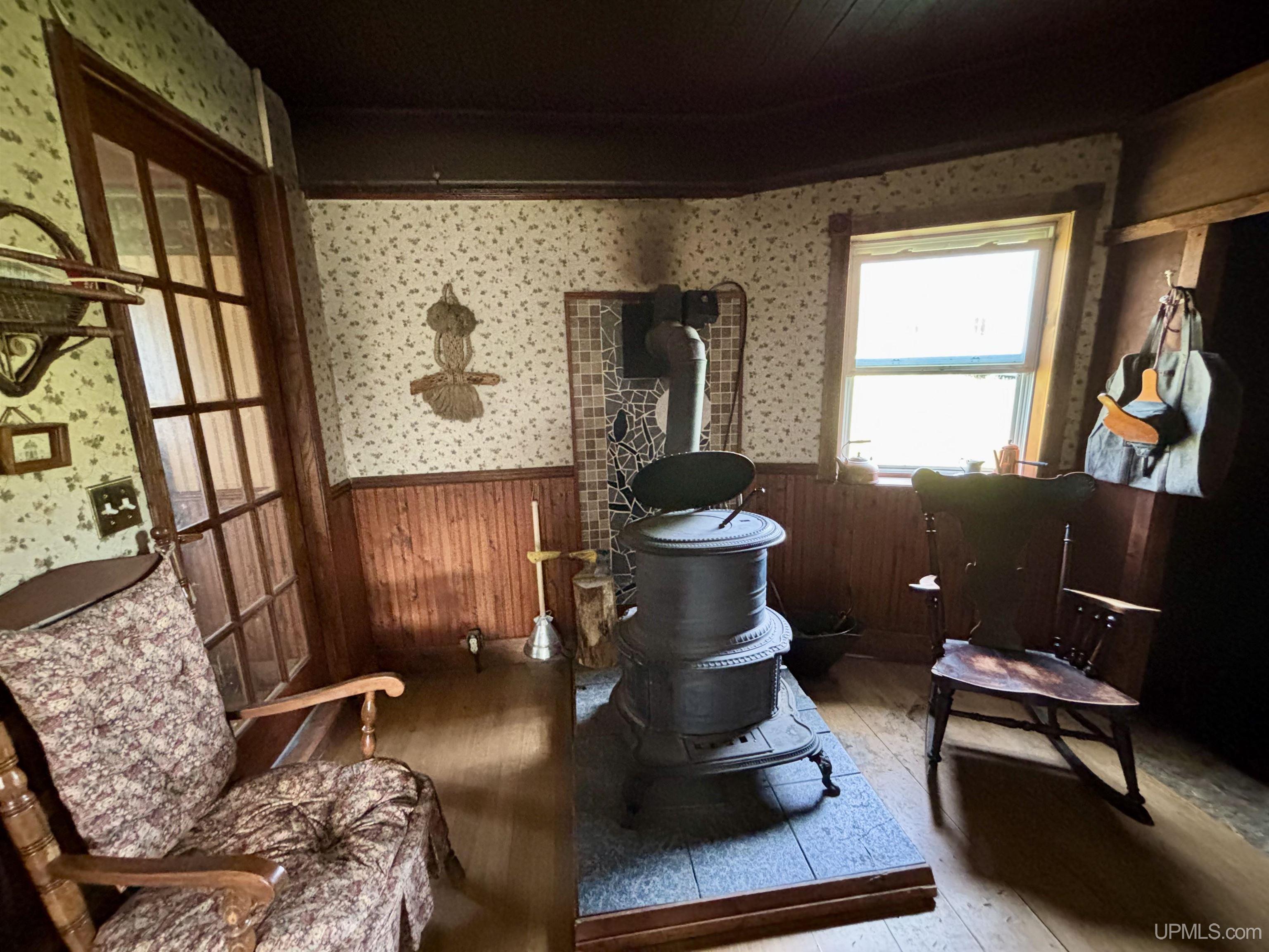 6211 County Road 441 Road, Newberry, MI, 49868