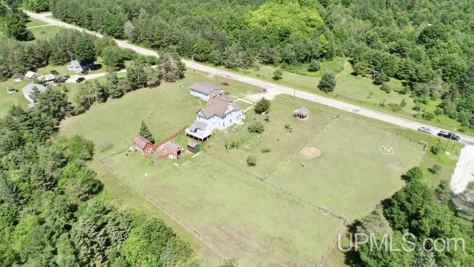 6211 County Road 441 Road, Newberry, MI, 49868