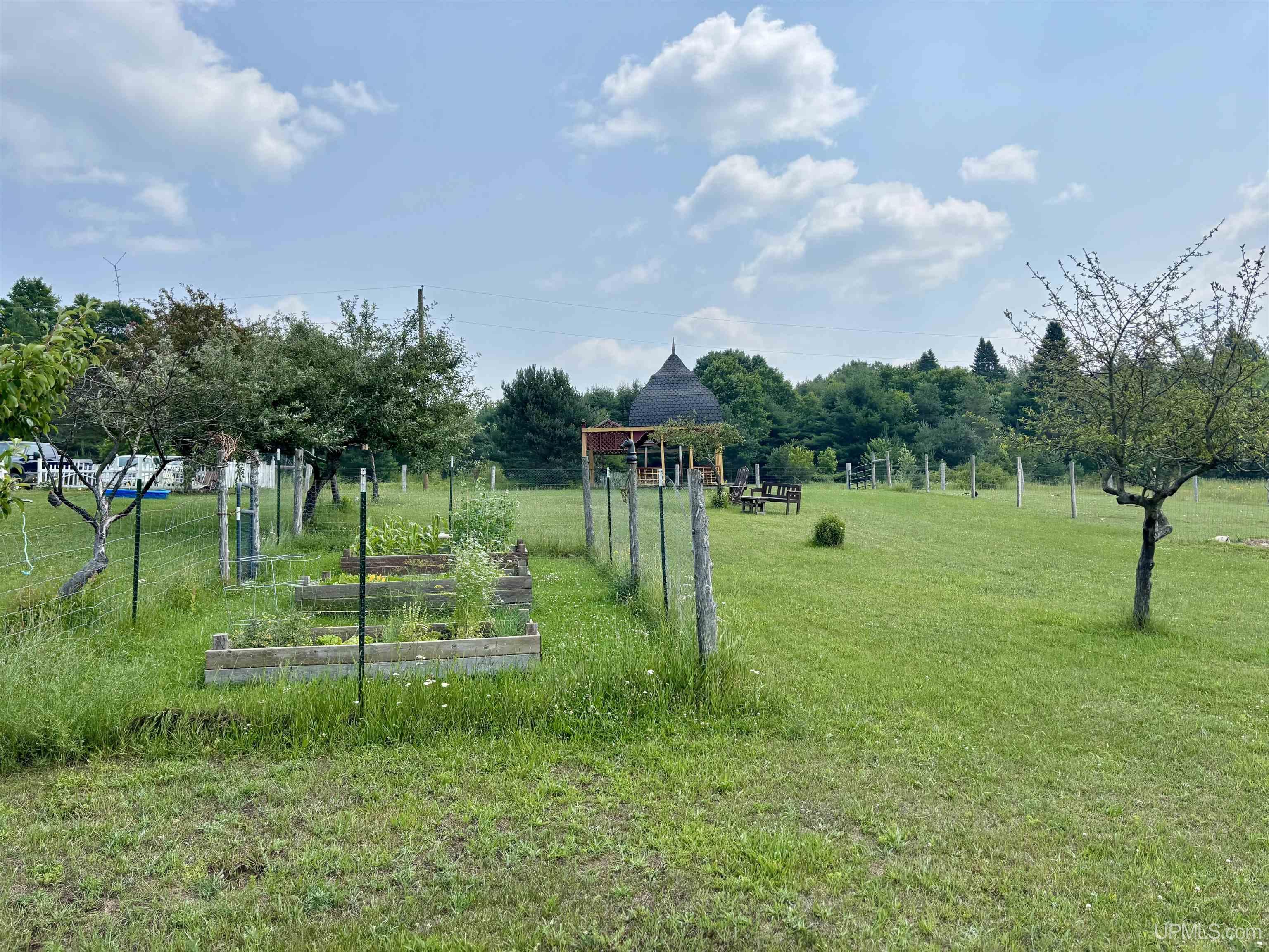 6211 County Road 441 Road, Newberry, MI, 49868