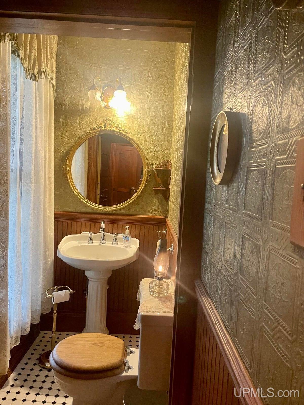 6211 County Road 441 Road, Newberry, MI, 49868