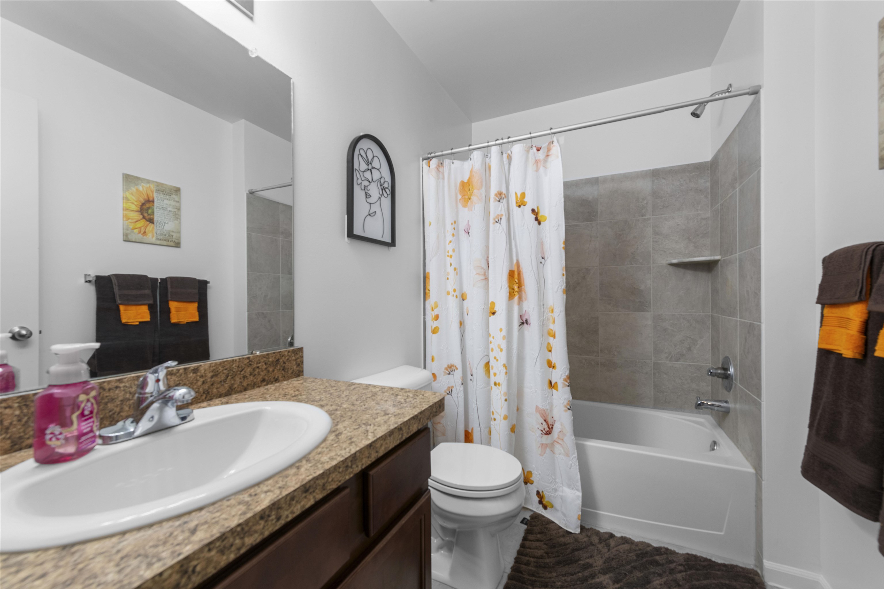 New Baltimore, MI, 48051