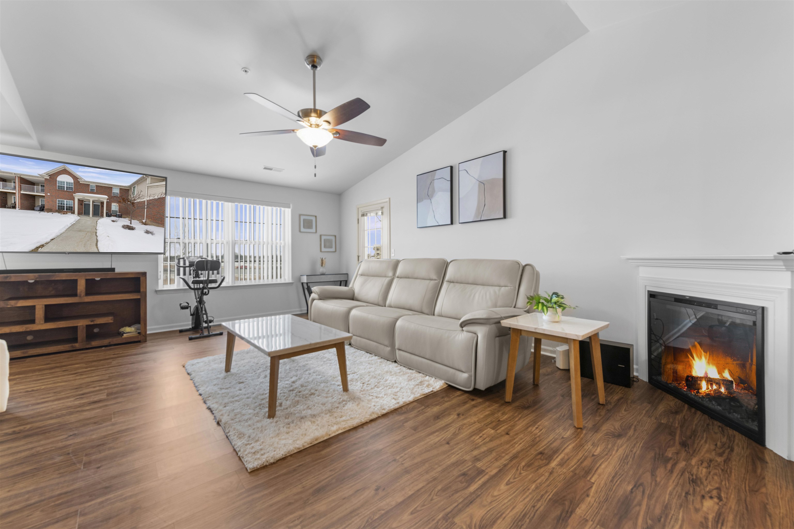 New Baltimore, MI, 48051