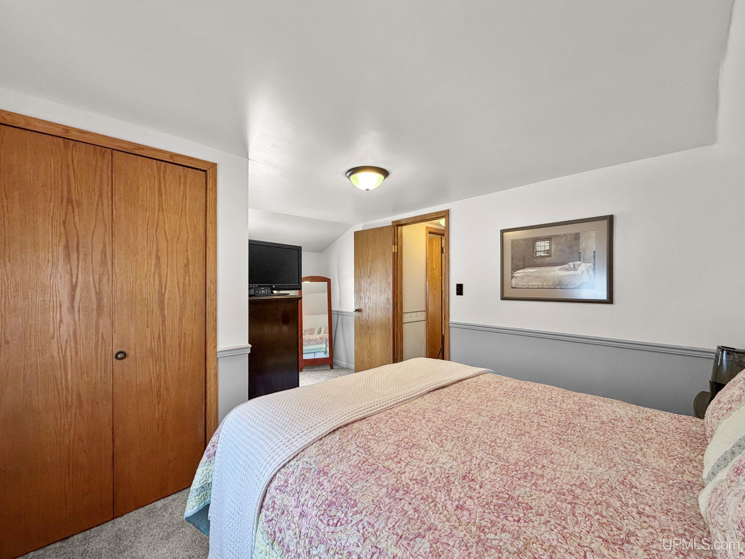 Kingsford, MI, 49802