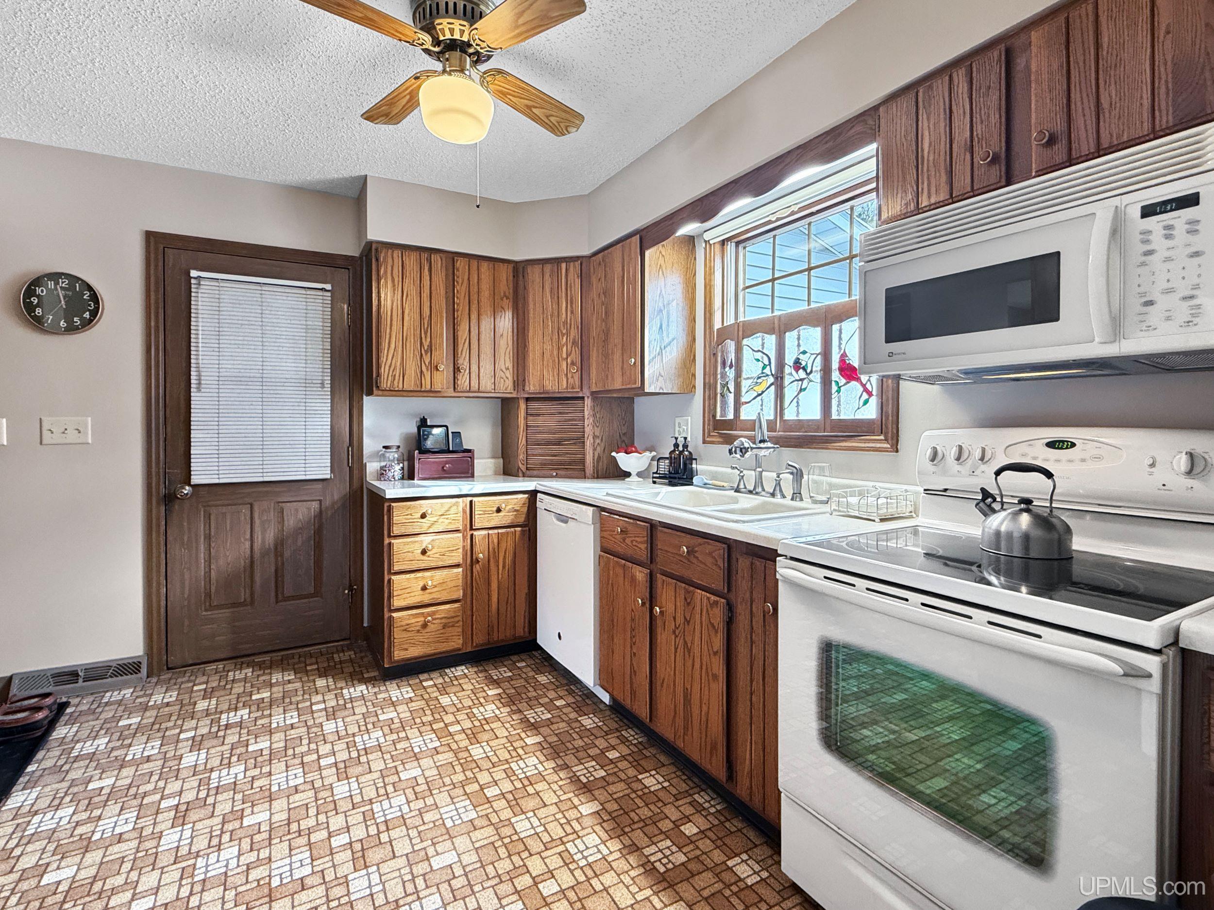 Kingsford, MI, 49802