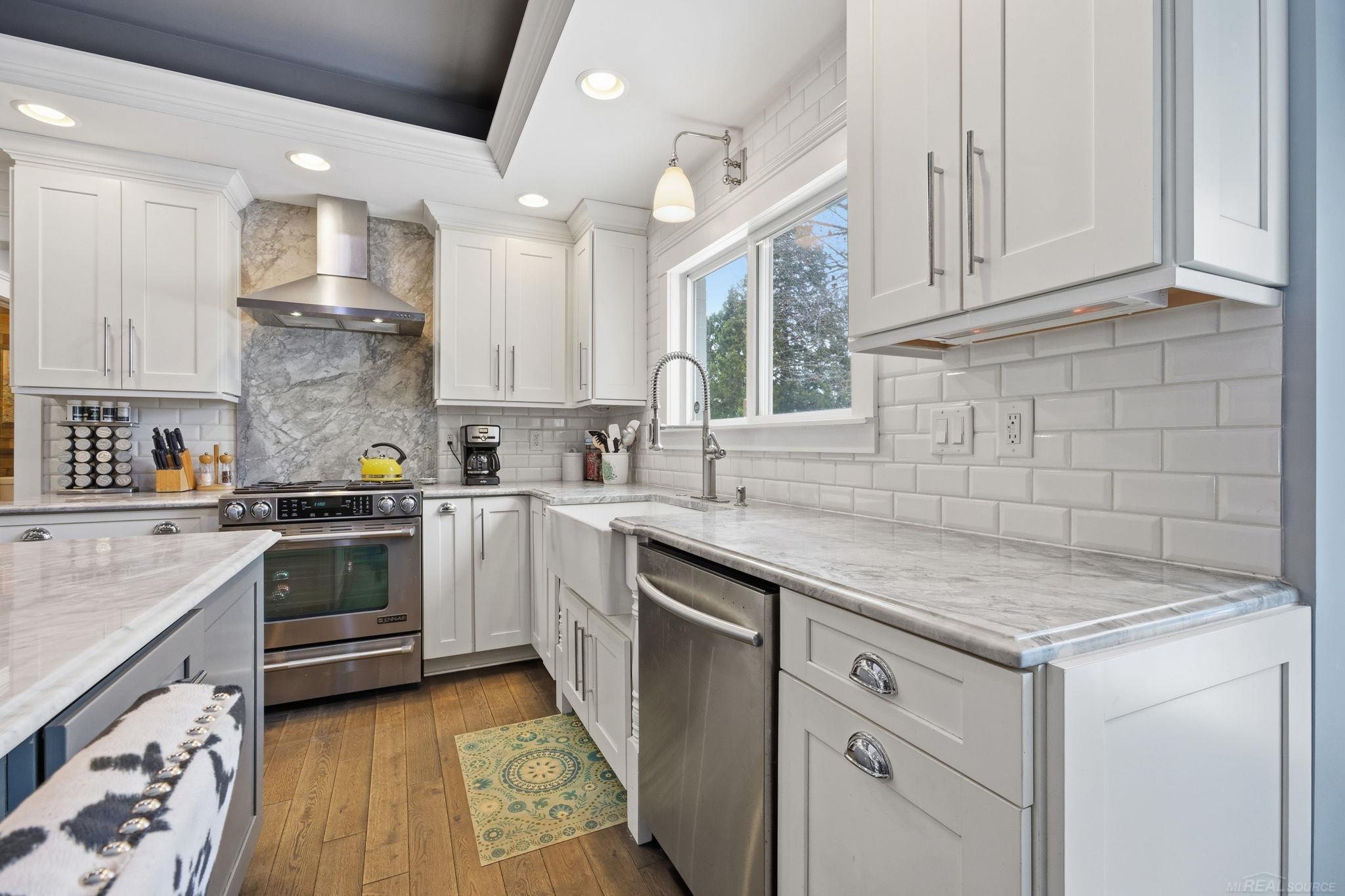 3494 Highland Drive, Bay City, MI, 48706