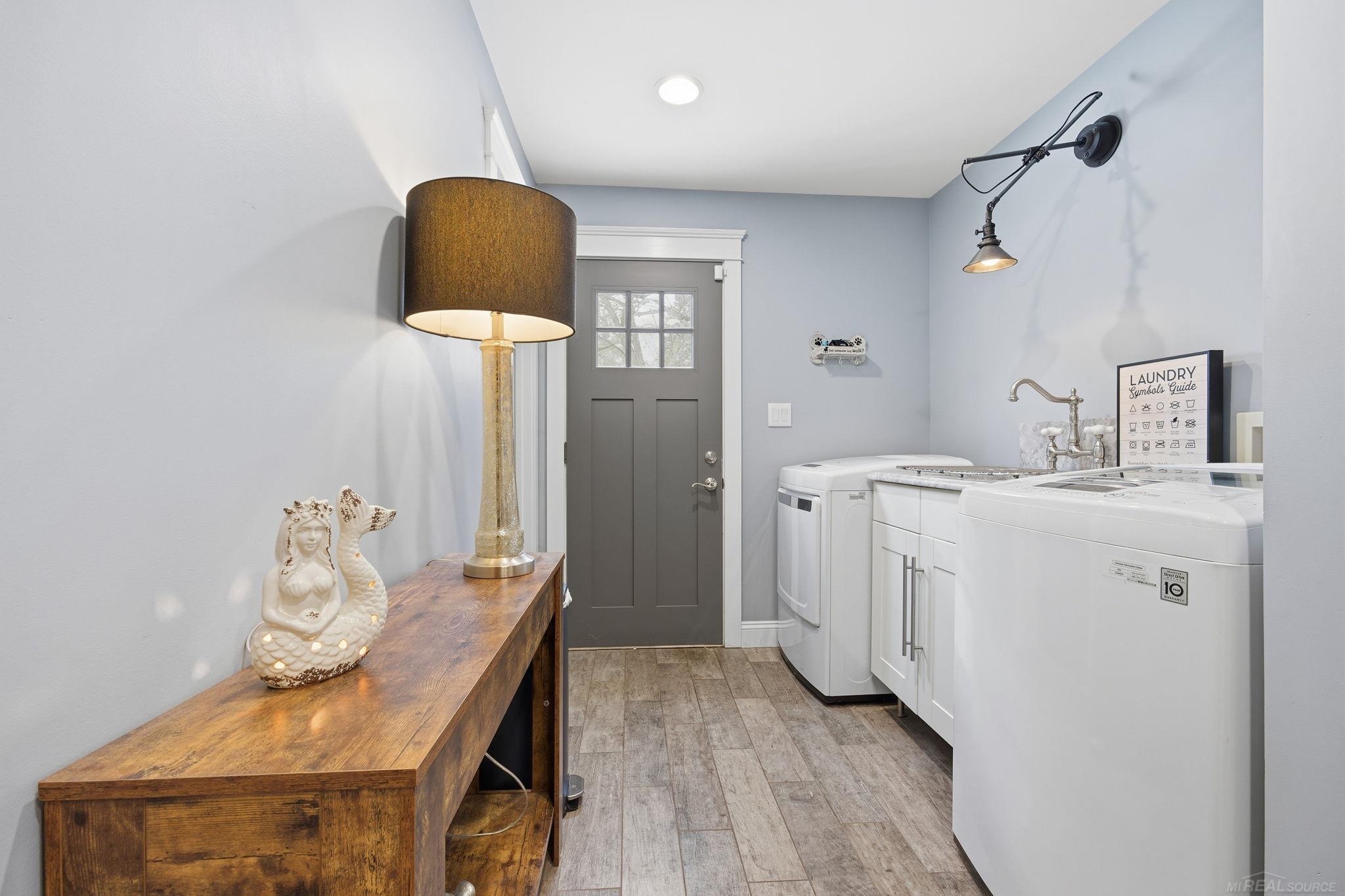 3494 Highland Drive, Bay City, MI, 48706