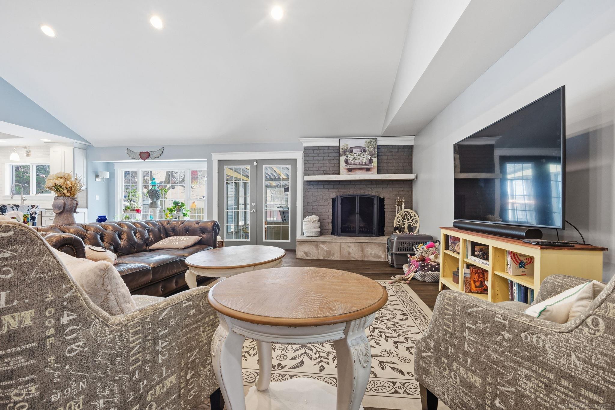 3494 Highland Drive, Bay City, MI, 48706