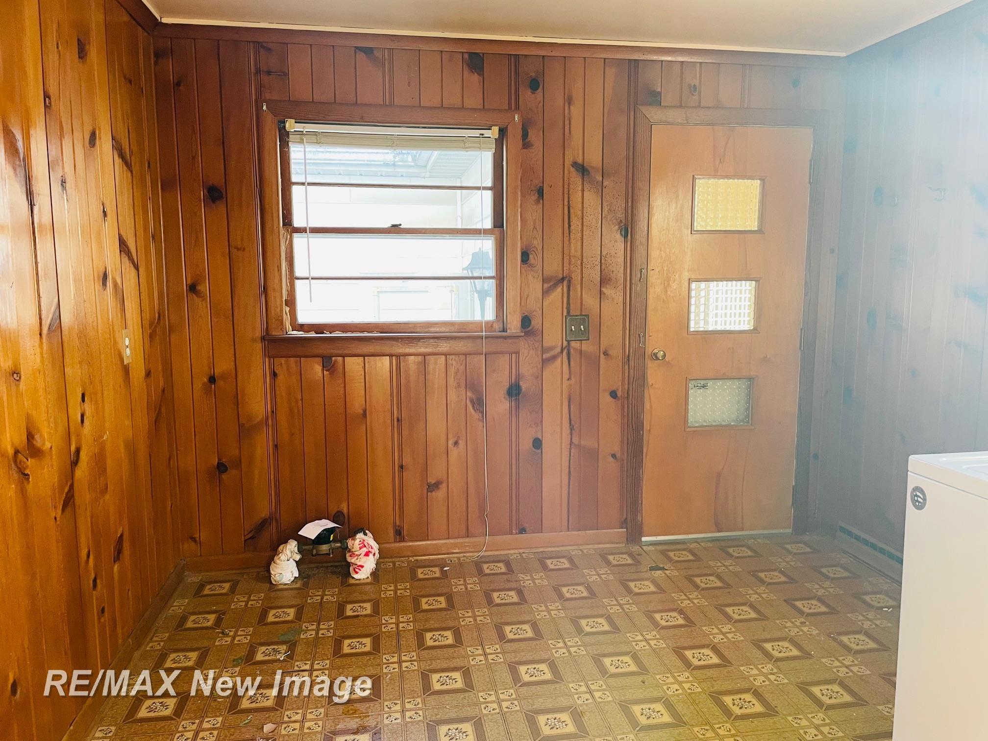 115 N Jefferson Street, Saginaw, MI, 48604