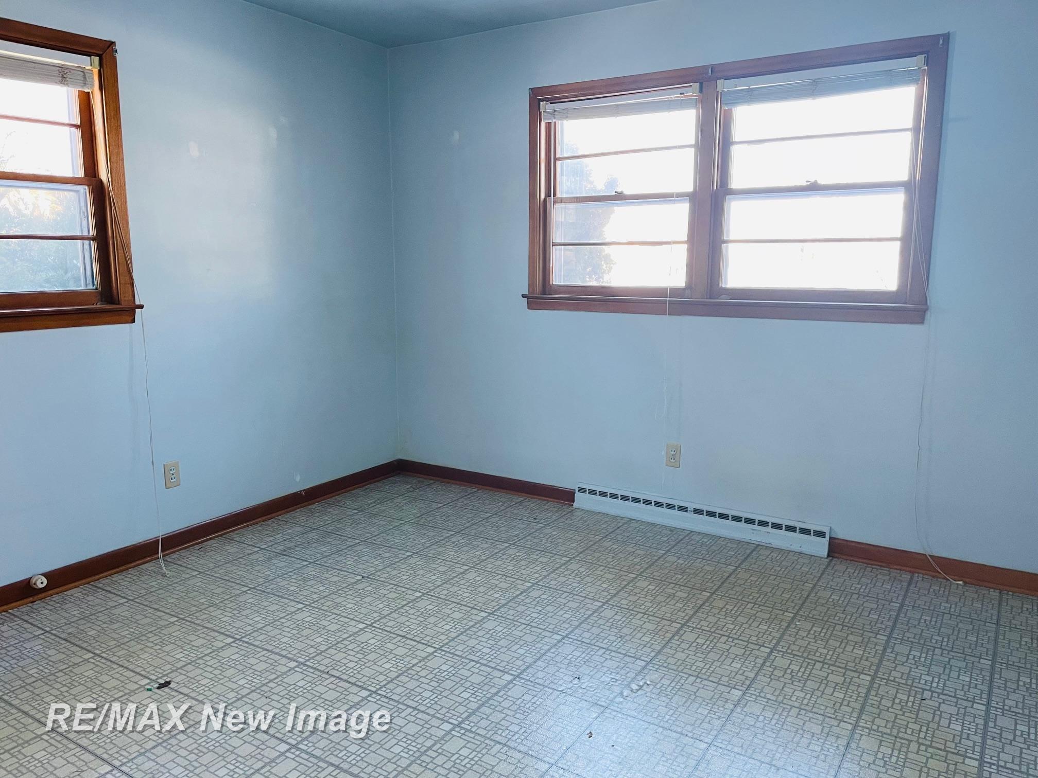 115 N Jefferson Street, Saginaw, MI, 48604