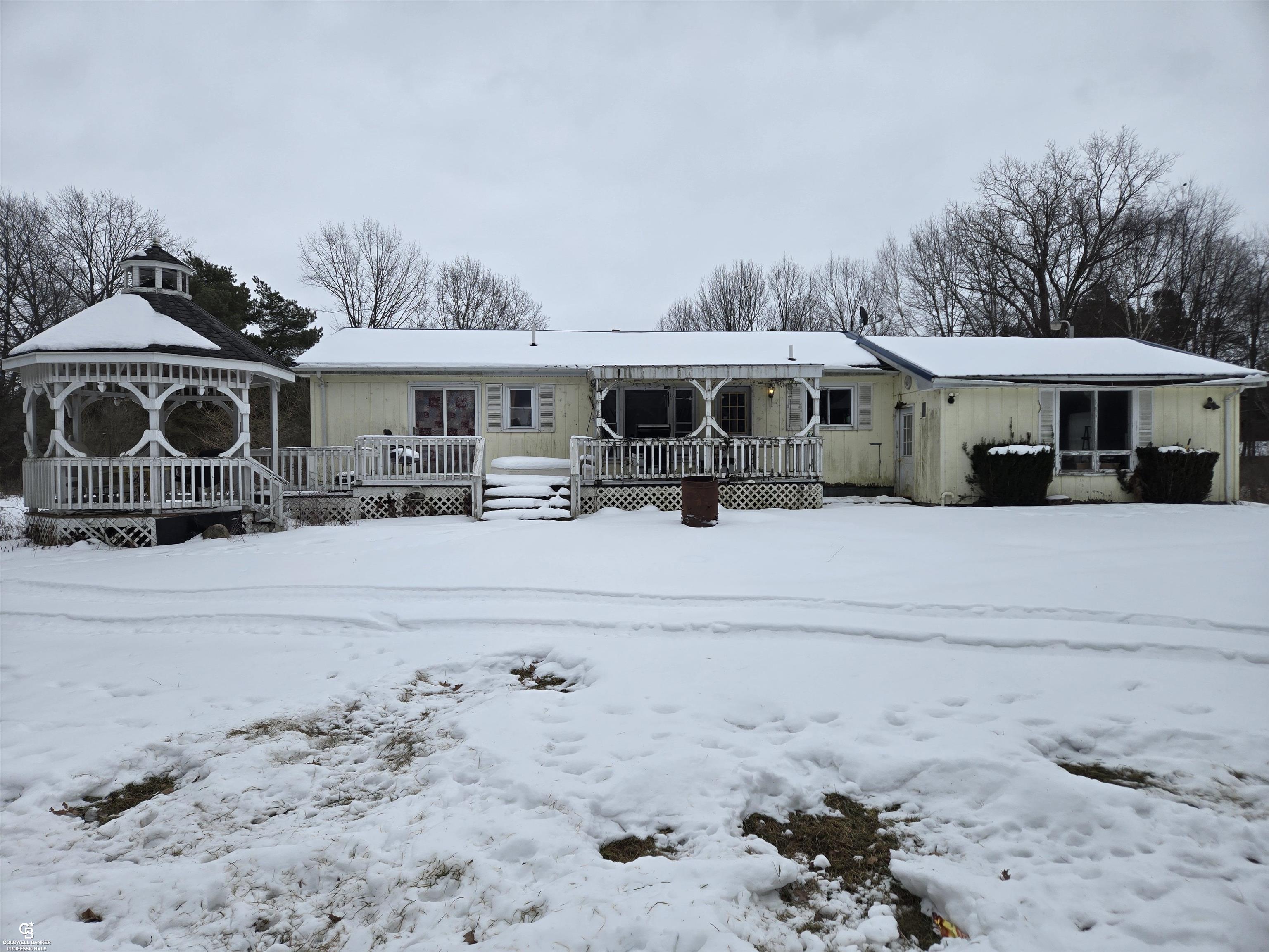 Homes for sale in Yale, MI | 7441 Jordan Rd, Yale, MI 48097 | MLS# 50199424