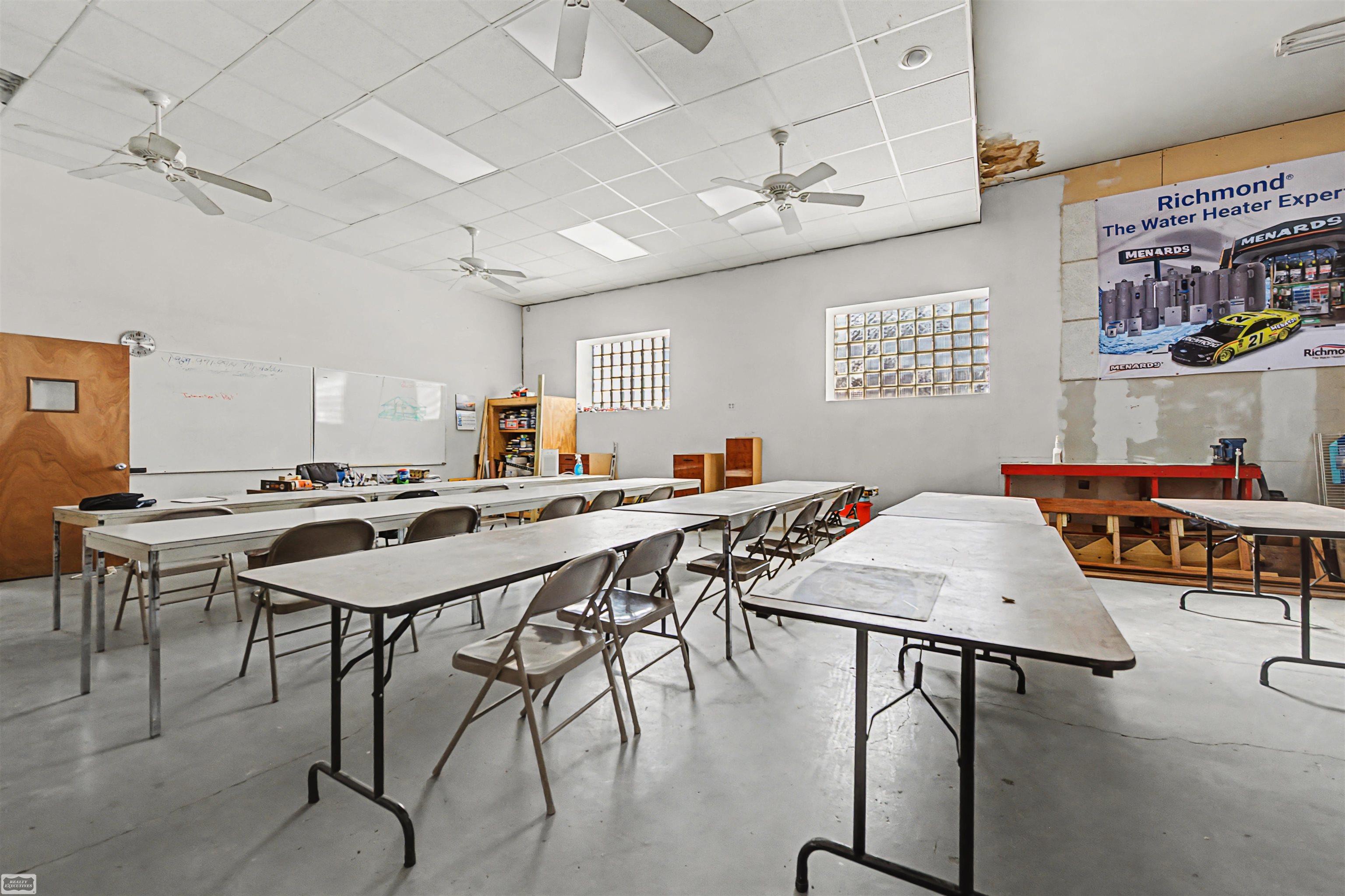 14701 Harper Avenue, Detroit, MI, 48224