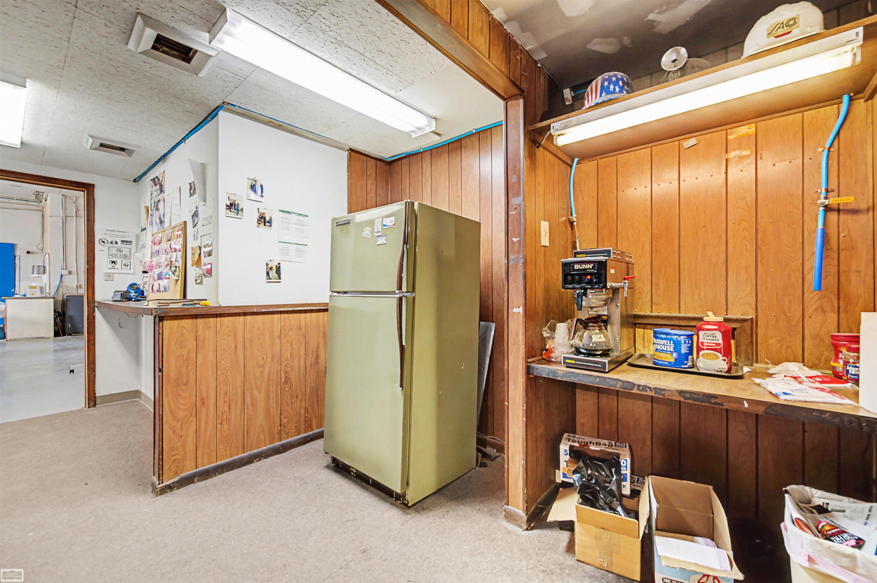 14701 Harper Avenue, Detroit, MI, 48224