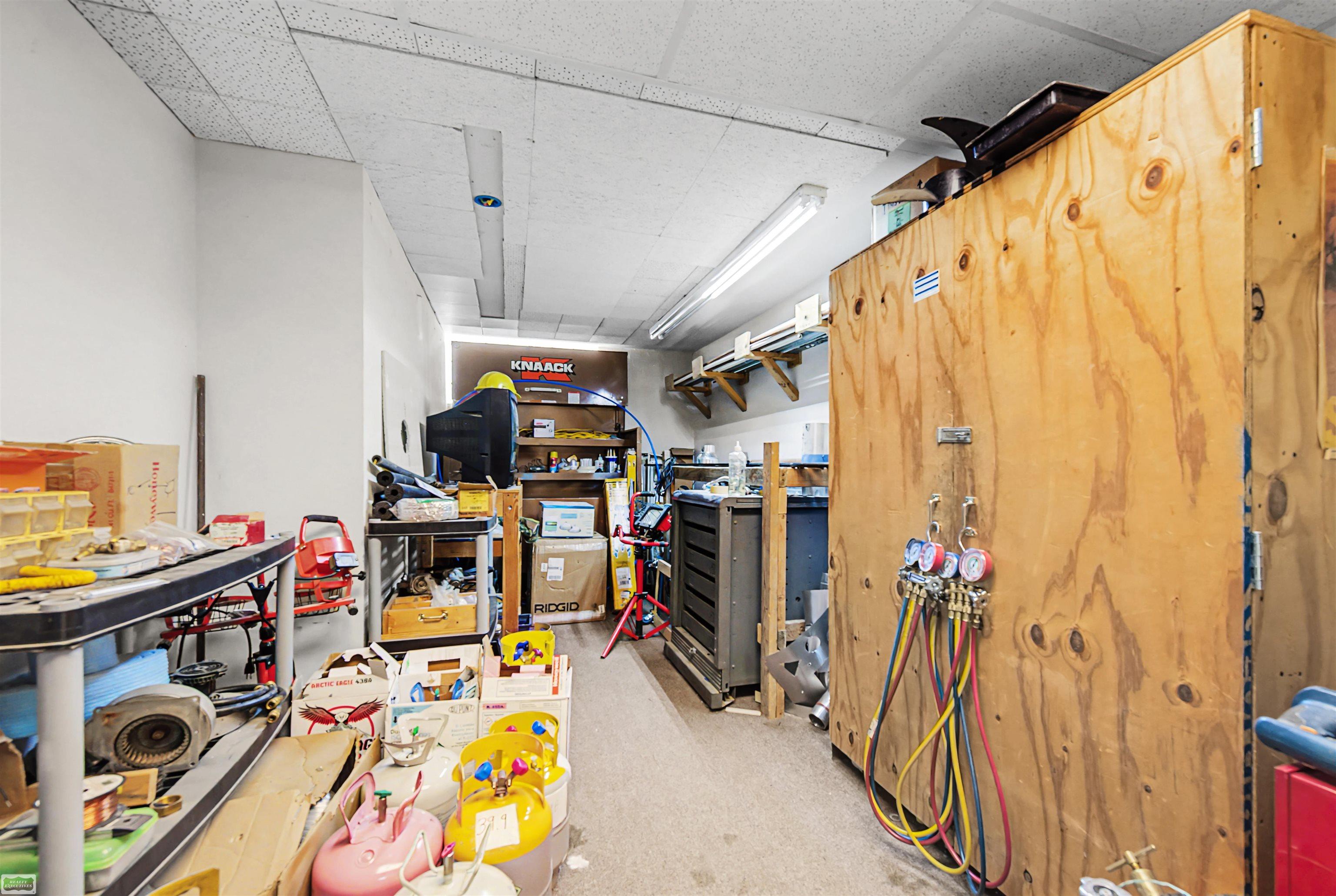 14701 Harper Avenue, Detroit, MI, 48224