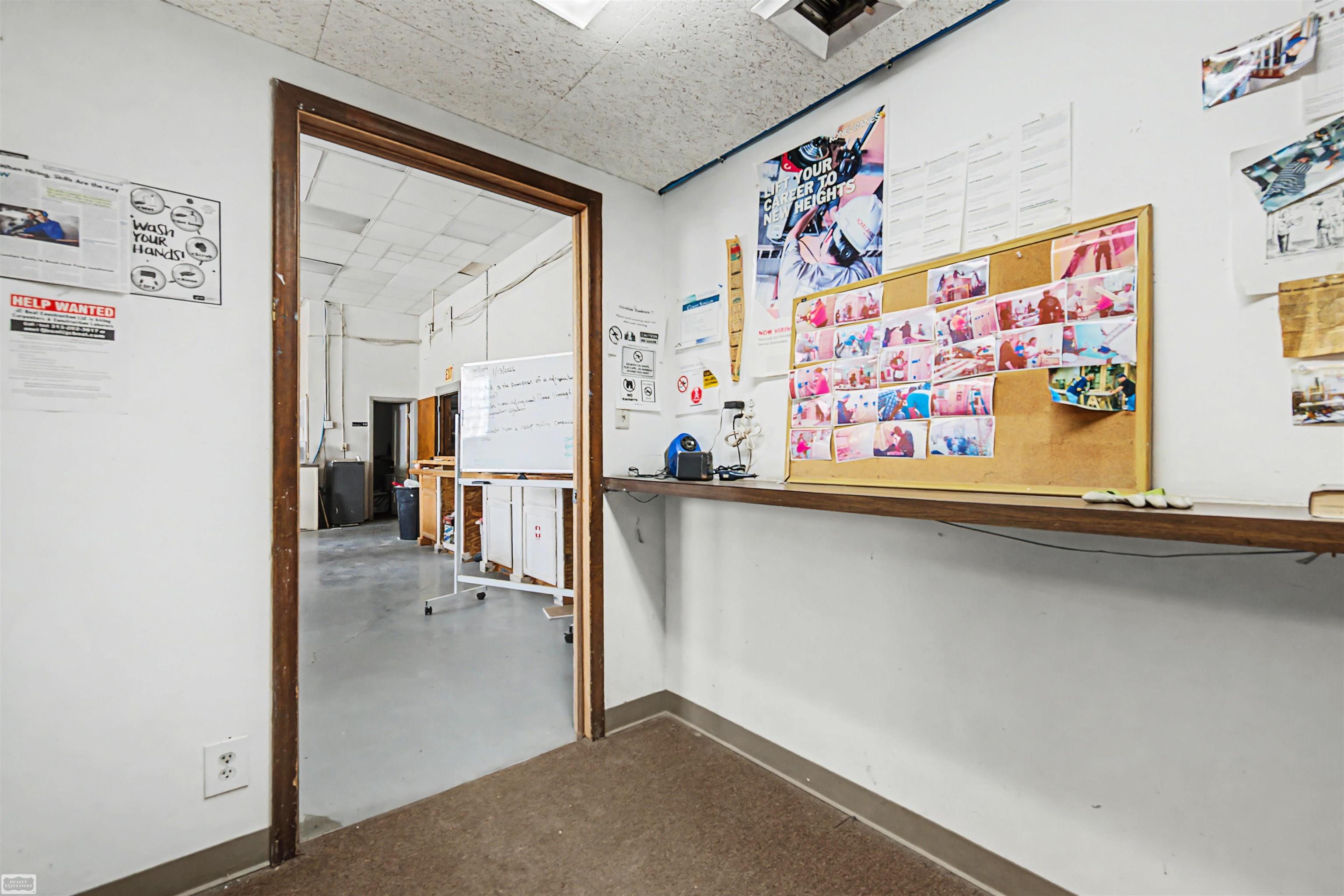 14701 Harper Avenue, Detroit, MI, 48224