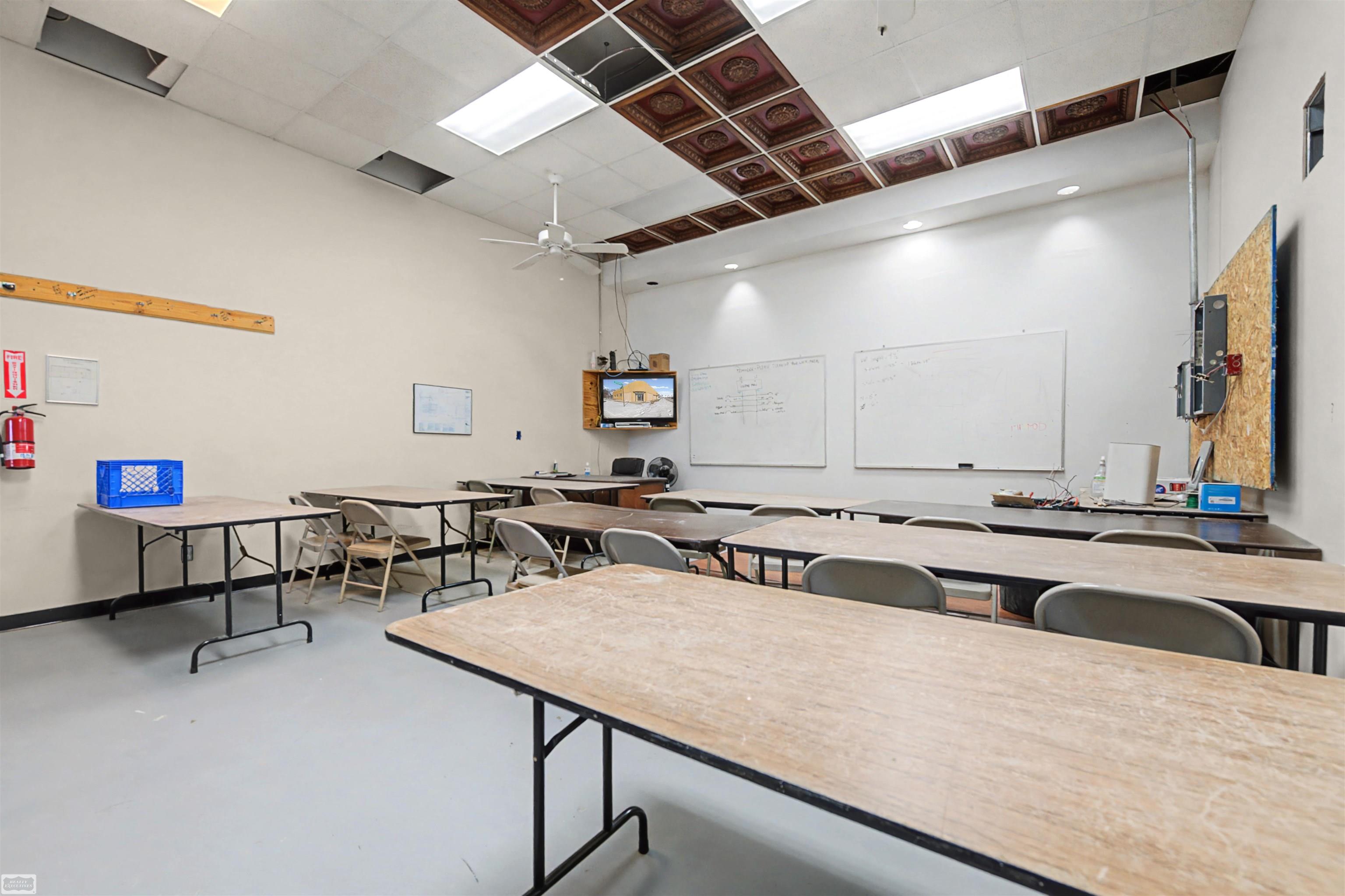 14701 Harper Avenue, Detroit, MI, 48224