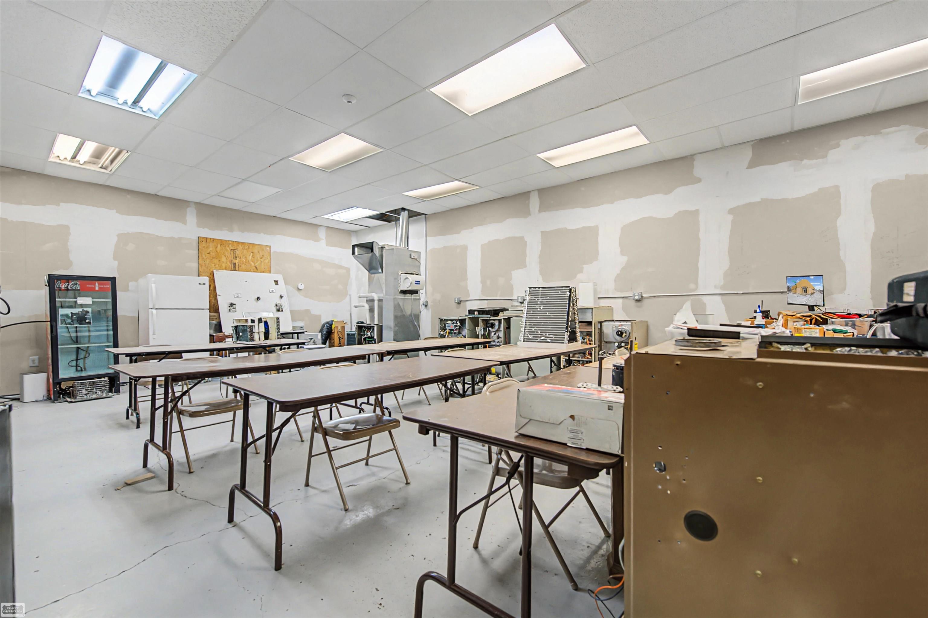 14701 Harper Avenue, Detroit, MI, 48224