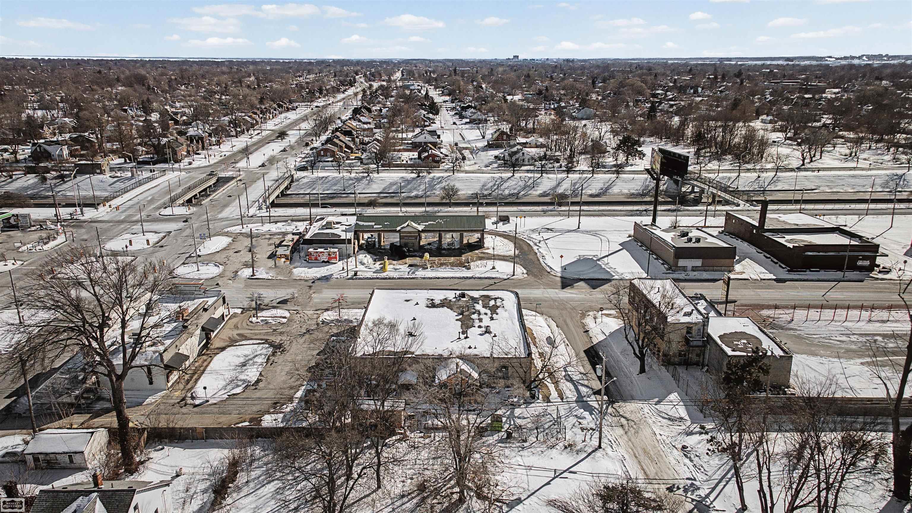 14701 Harper Avenue, Detroit, MI, 48224