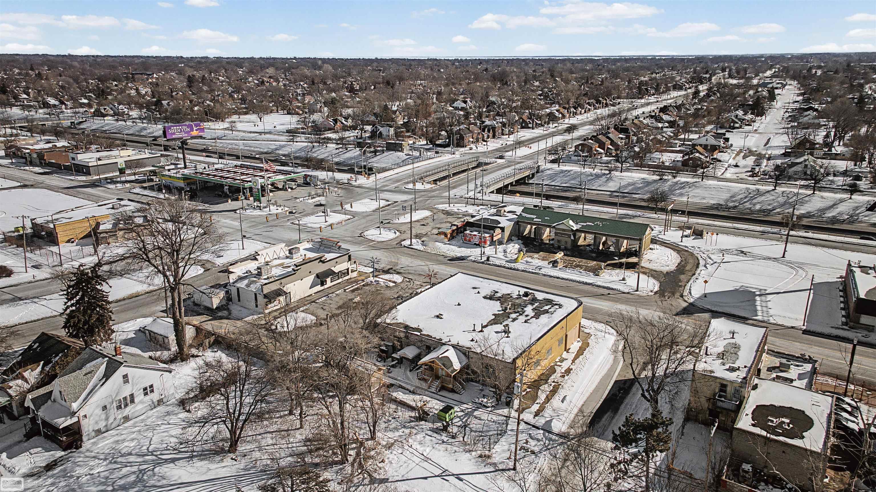 14701 Harper Avenue, Detroit, MI, 48224