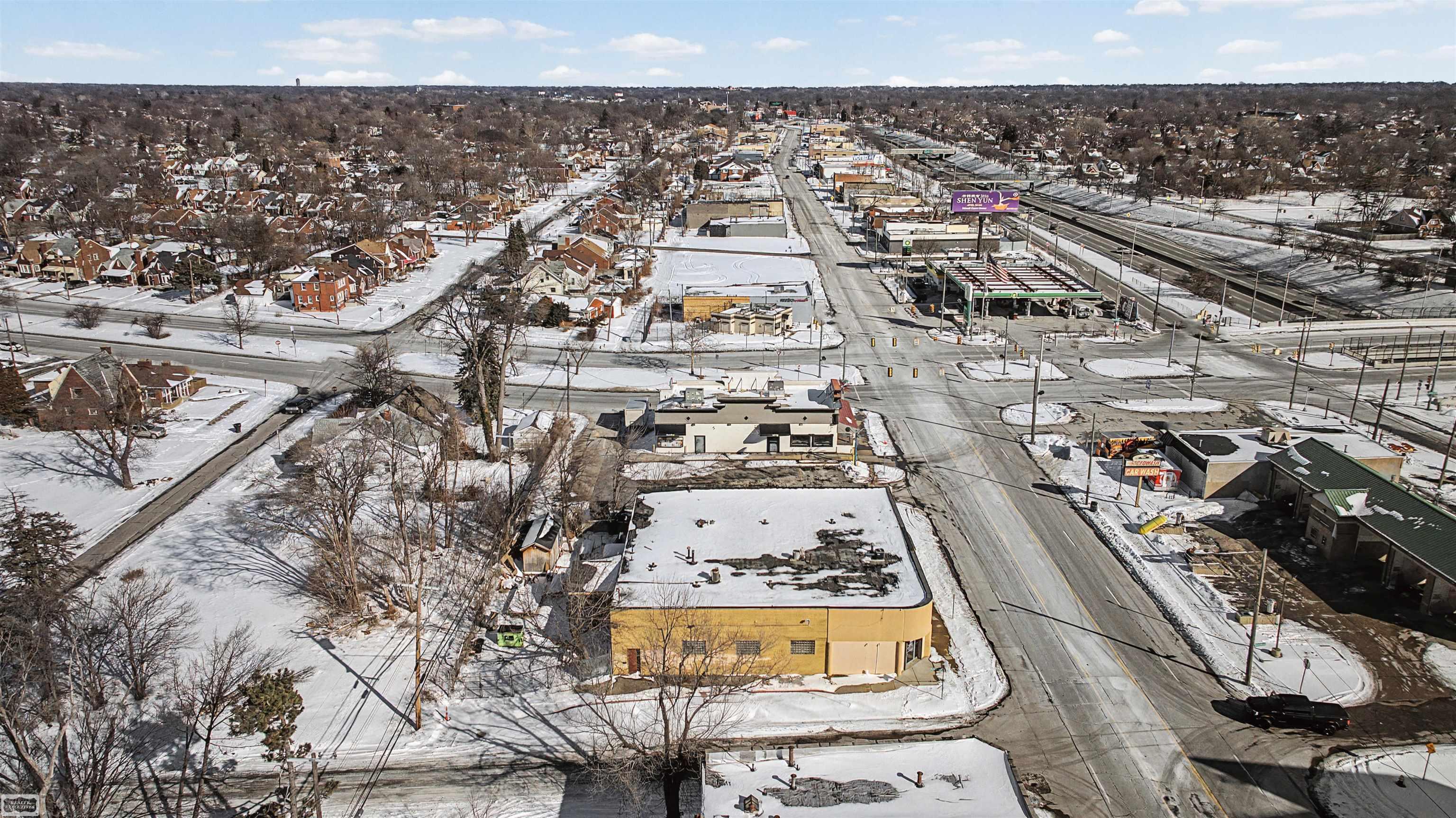 14701 Harper Avenue, Detroit, MI, 48224