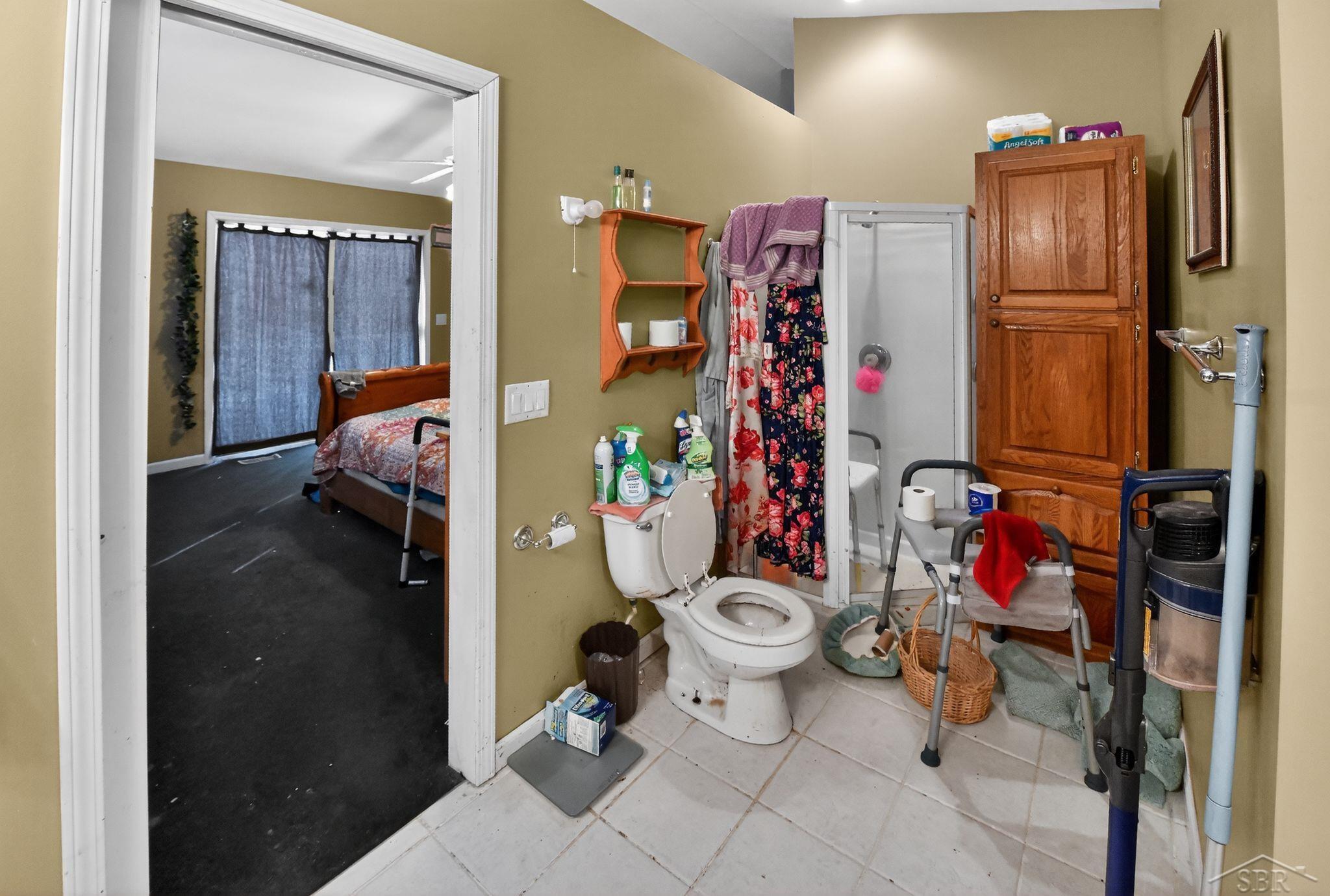 46664 County Road 374 Highway, Paw Paw, MI, 49079