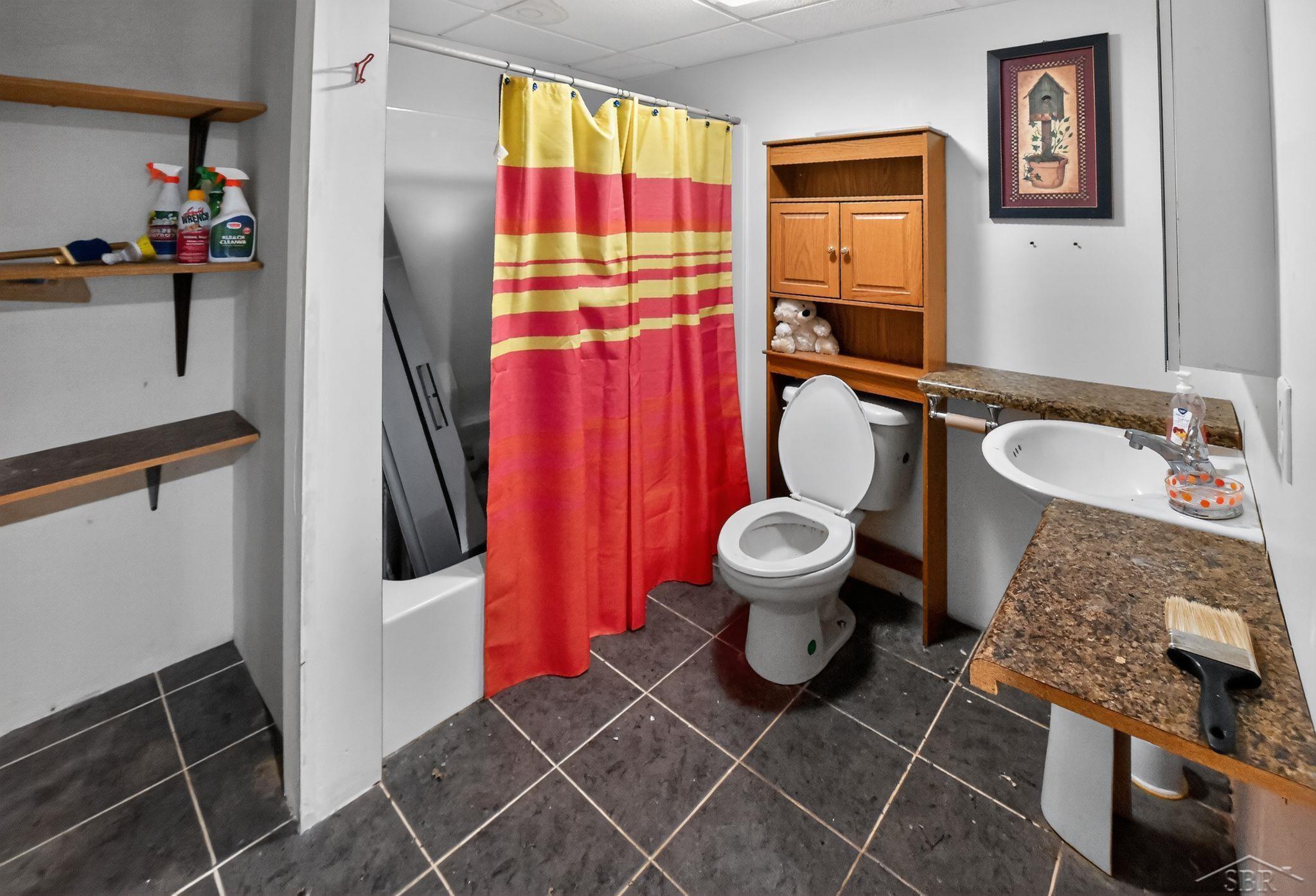 46664 County Road 374 Highway, Paw Paw, MI, 49079