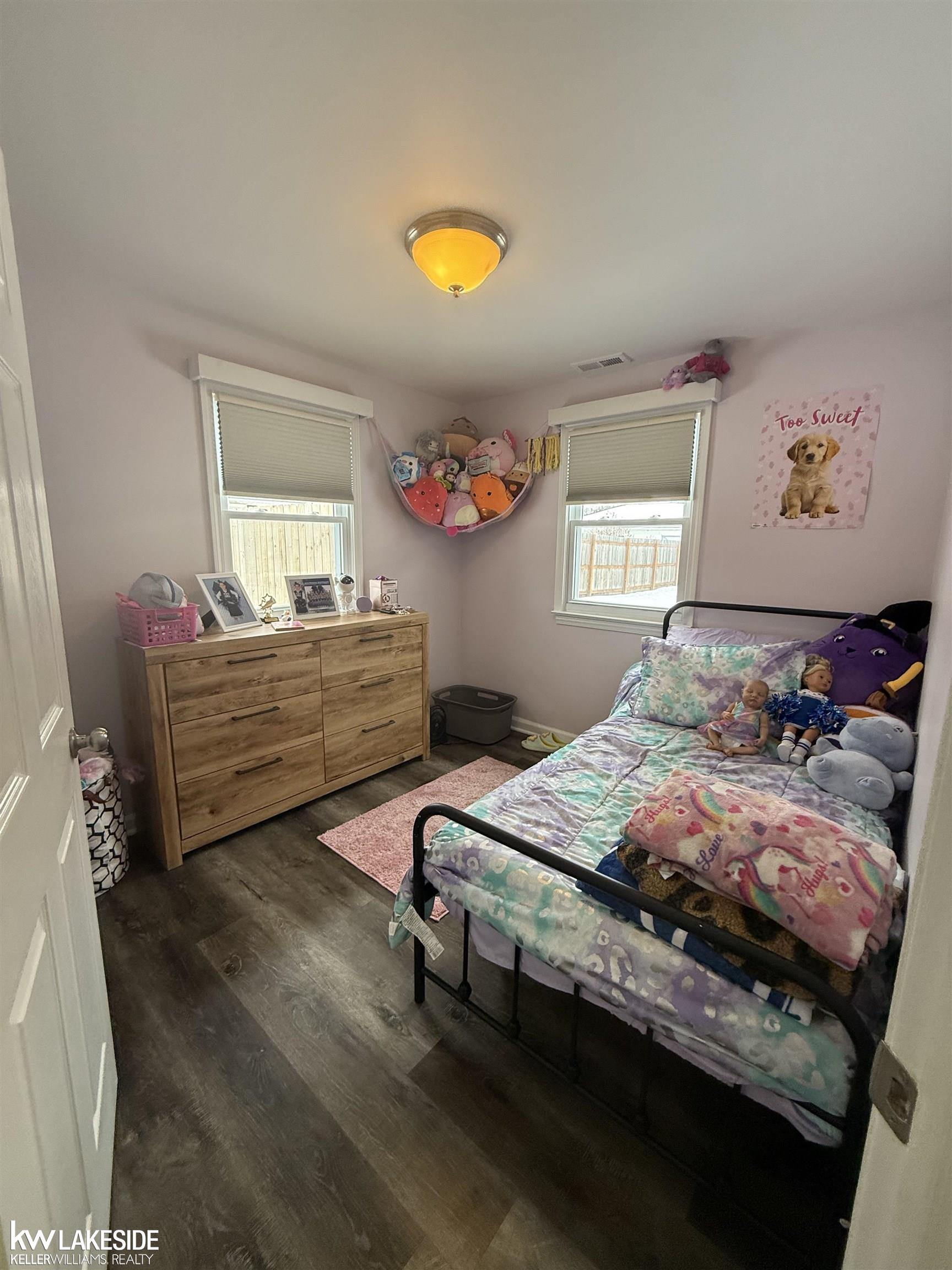 Marysville, MI, 48040