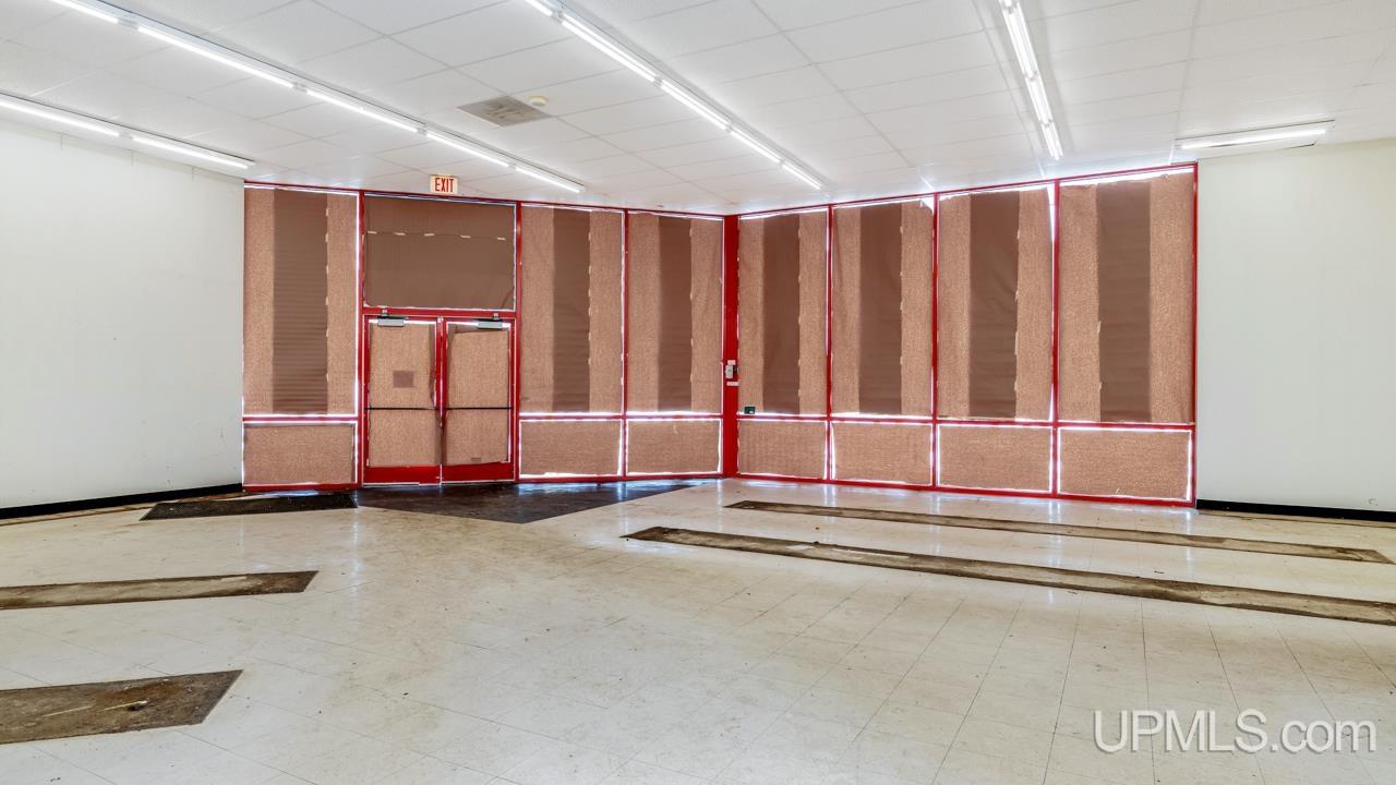 W8145 Us2 Highway, Iron Mountain, MI, 49801