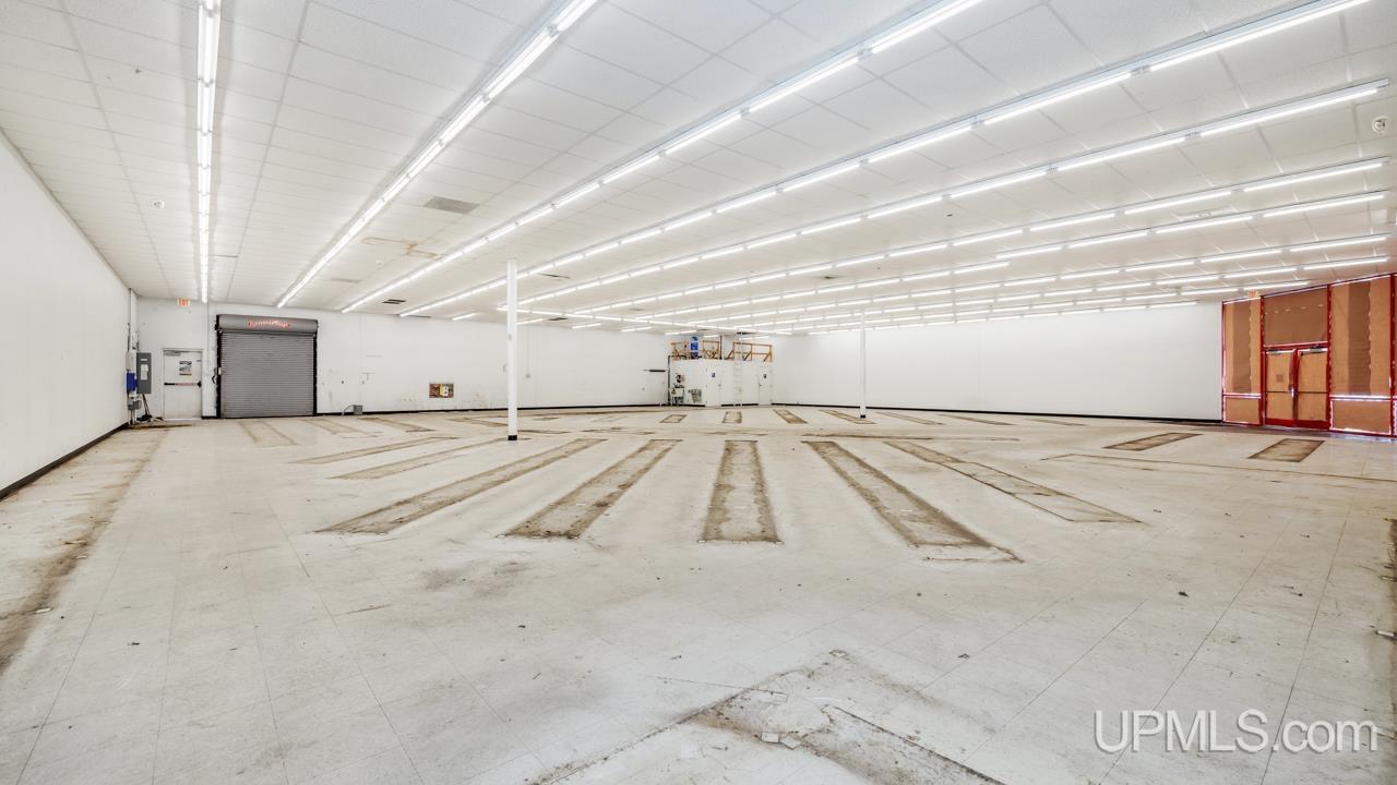 W8145 Us2 Highway, Iron Mountain, MI, 49801