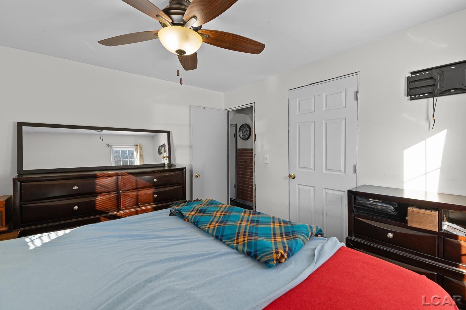 1785 N Rollin Highway, Hudson, MI, 49247