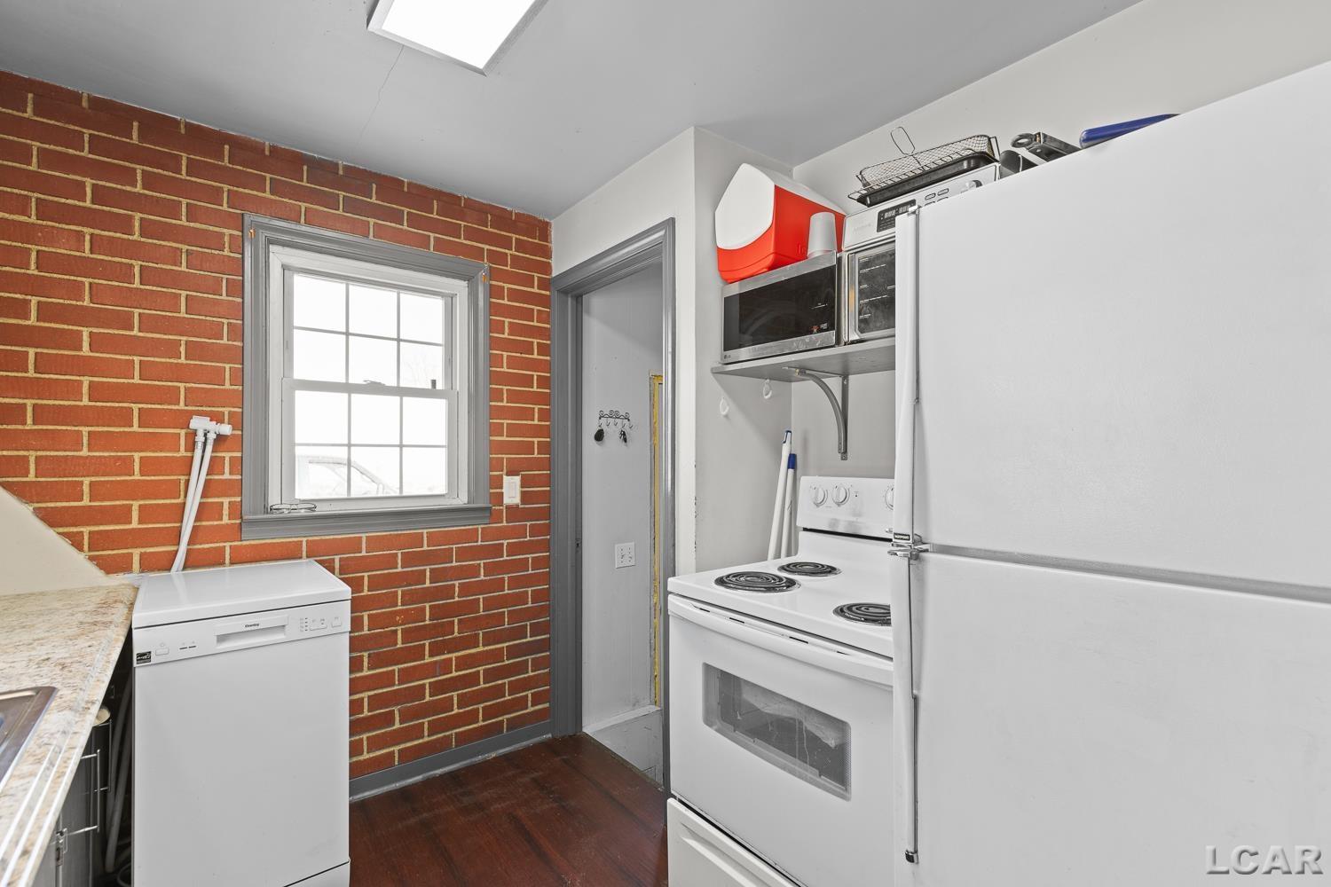 1785 N Rollin Highway, Hudson, MI, 49247