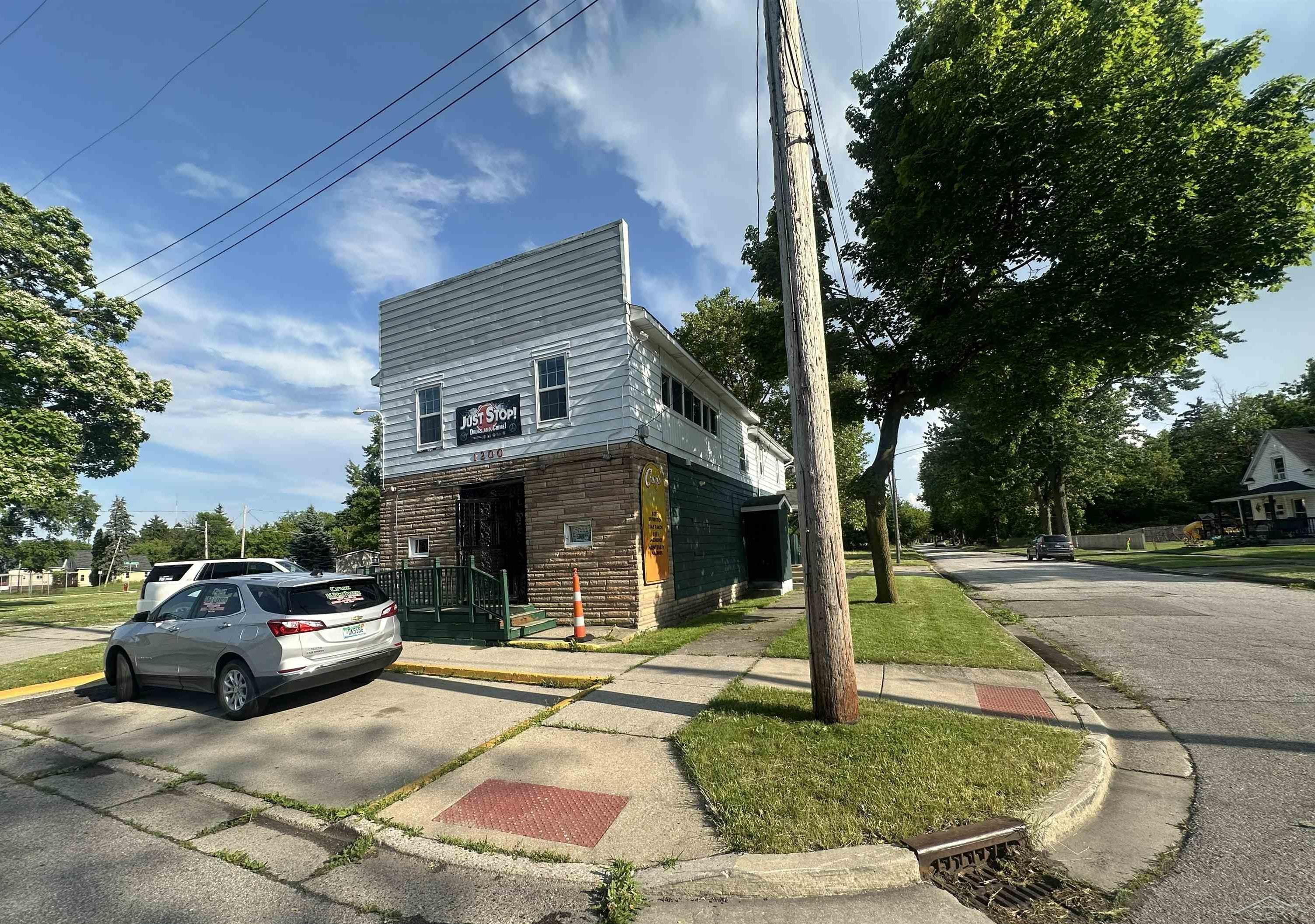 1200 Martha Street, Saginaw, MI, 48601