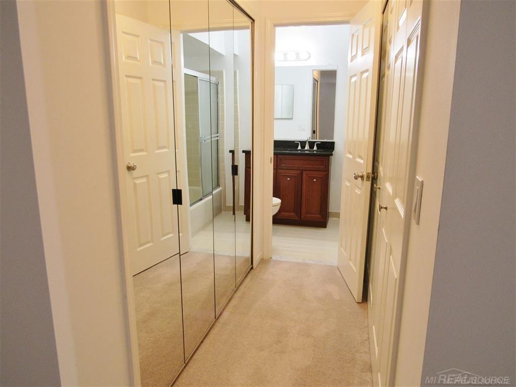 507 Country Club Drive, Saint Clair Shores, MI, 48082