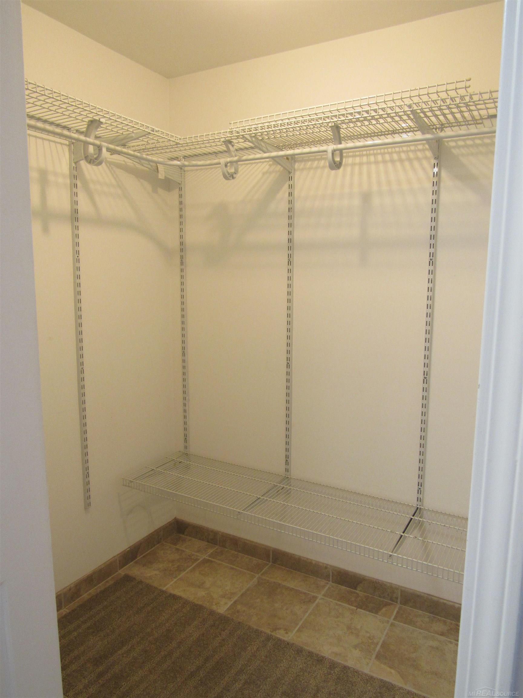 507 Country Club Drive, Saint Clair Shores, MI, 48082