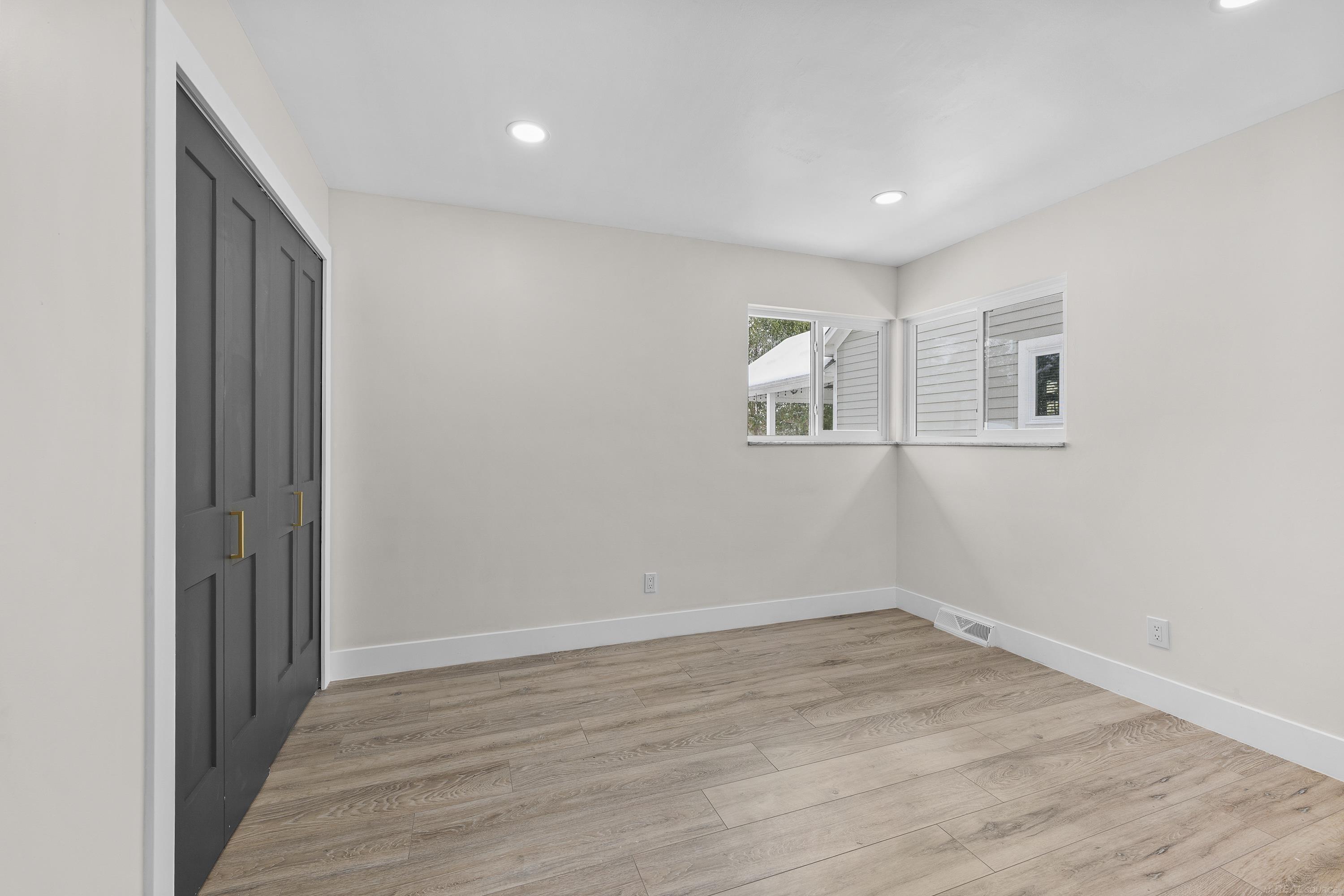 2051 Avondale Street, Sylvan Lake, MI, 48320