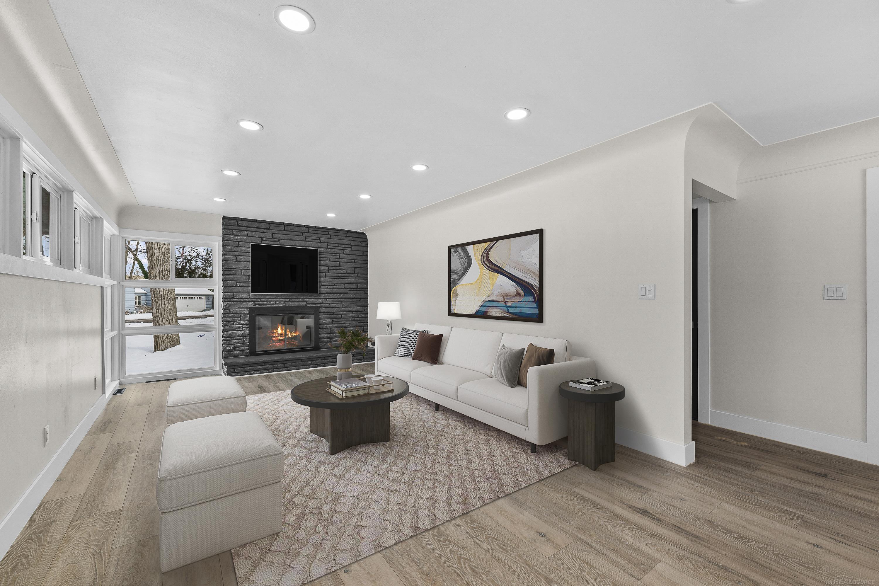 2051 Avondale Street, Sylvan Lake, MI, 48320