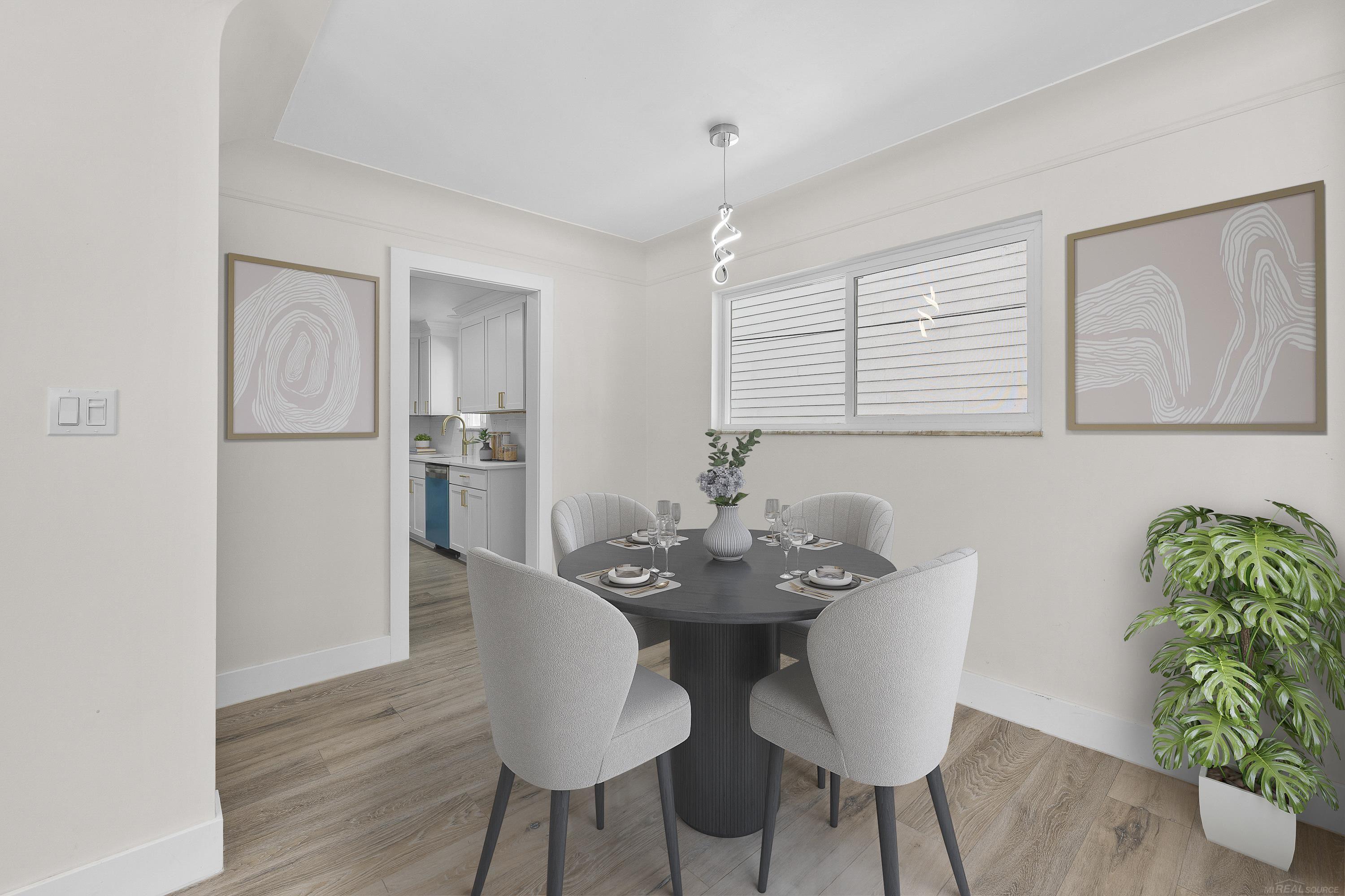 2051 Avondale Street, Sylvan Lake, MI, 48320